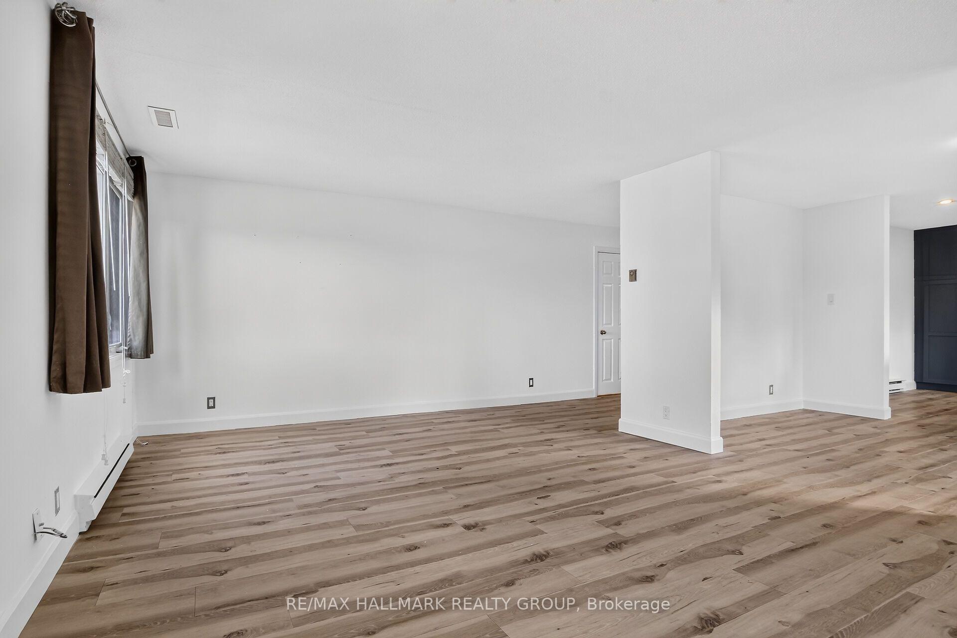 Photo 10 of Unit 12, 207 Stratas Court, Ottawa, Kanata - Katimavik — HOMEH