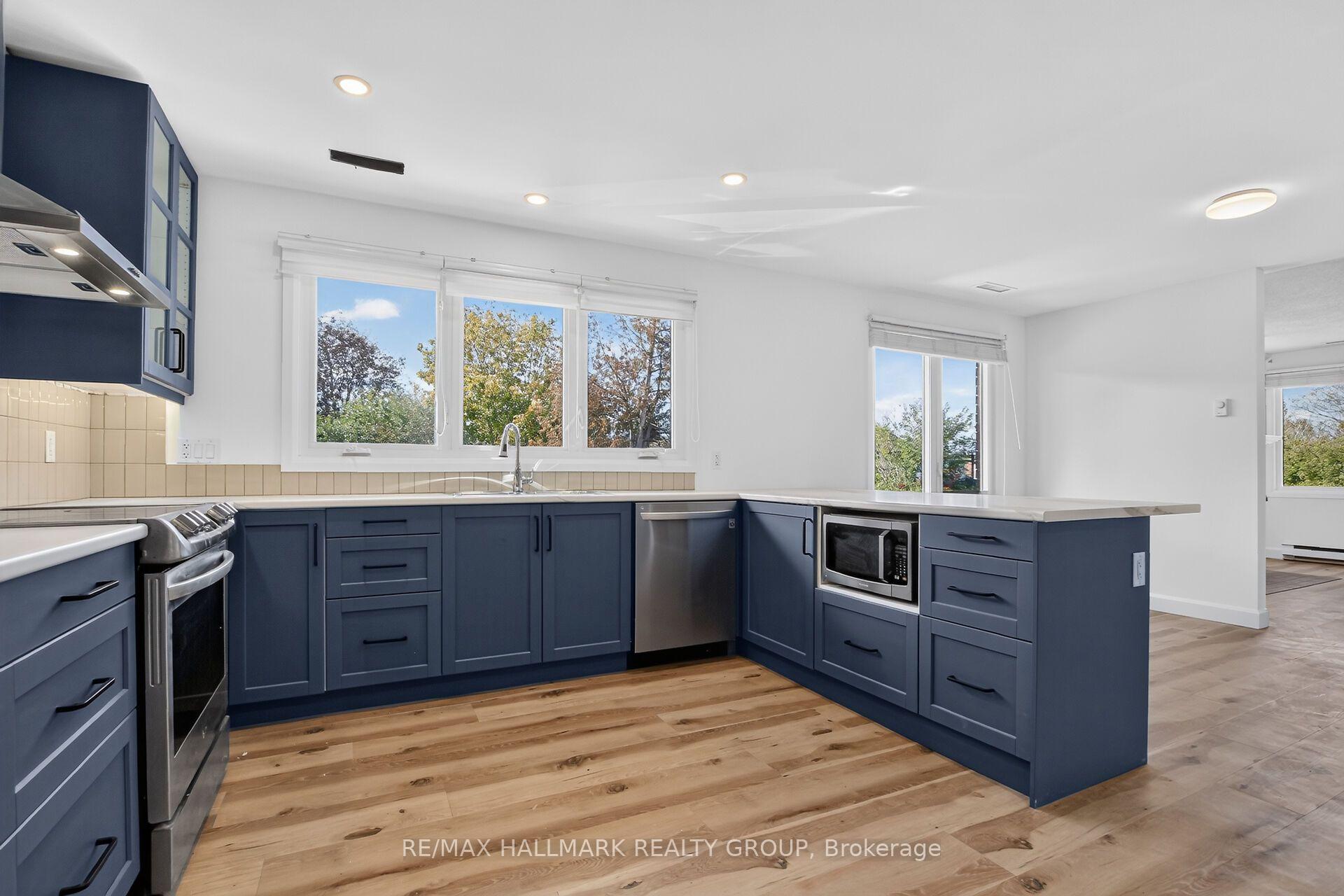 Photo 18 of Unit 12, 207 Stratas Court, Ottawa, Kanata - Katimavik — HOMEH