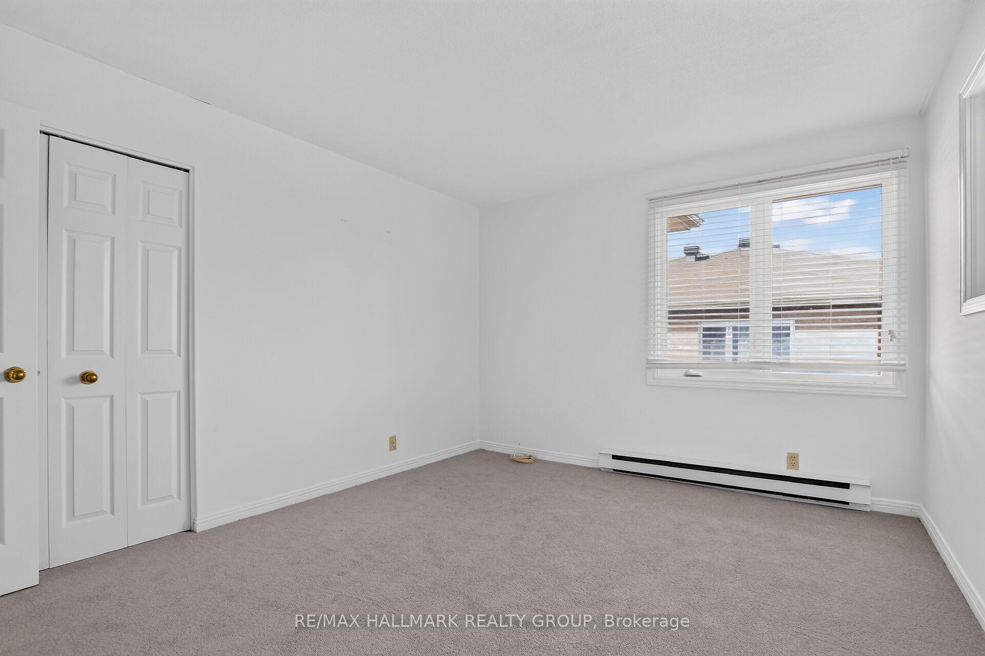 Photo 24 of Unit 12, 207 Stratas Court, Ottawa, Kanata - Katimavik — HOMEH