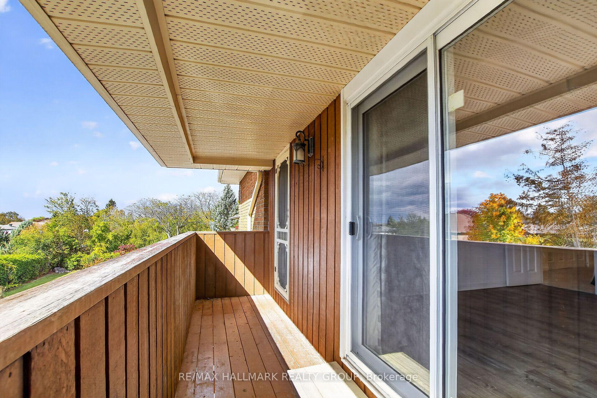 Photo 31 of Unit 12, 207 Stratas Court, Ottawa, Kanata - Katimavik — HOMEH