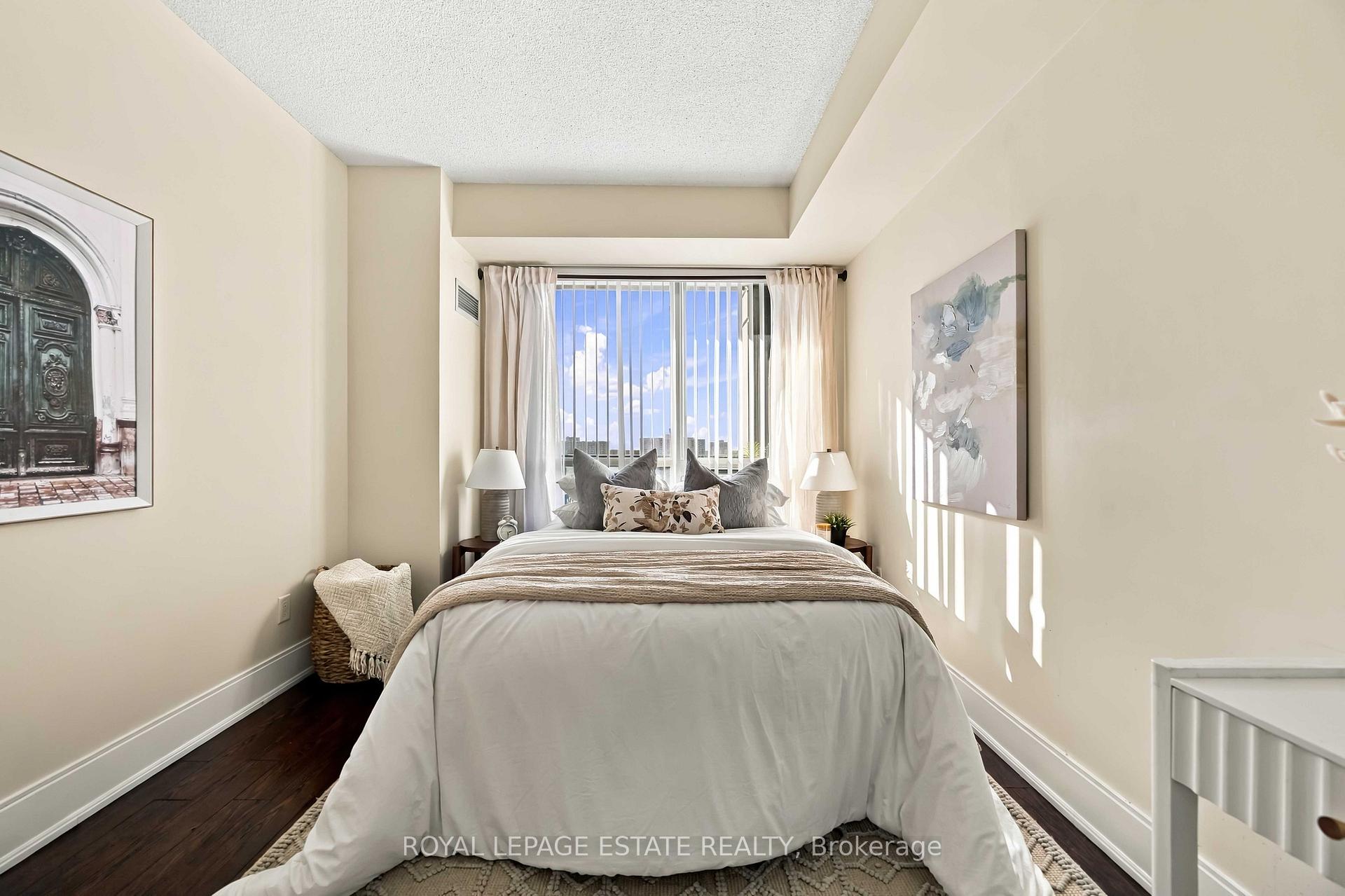 Photo 15 of Unit 604, 181 Wynford Drive, North York, Banbury-Don Mills — HOMEH