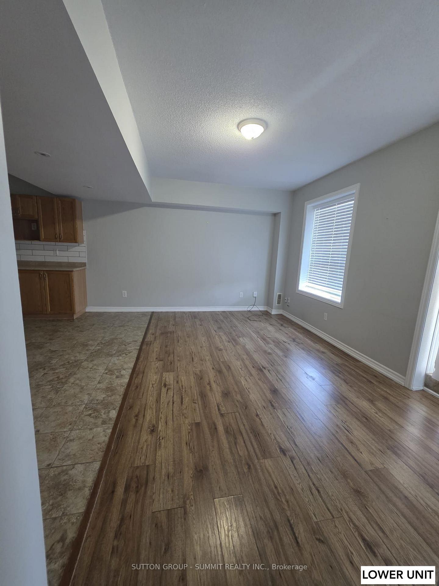 Photo 17 of 329 Edgehill Drive, Barrie, Edgehill Drive — HOMEH