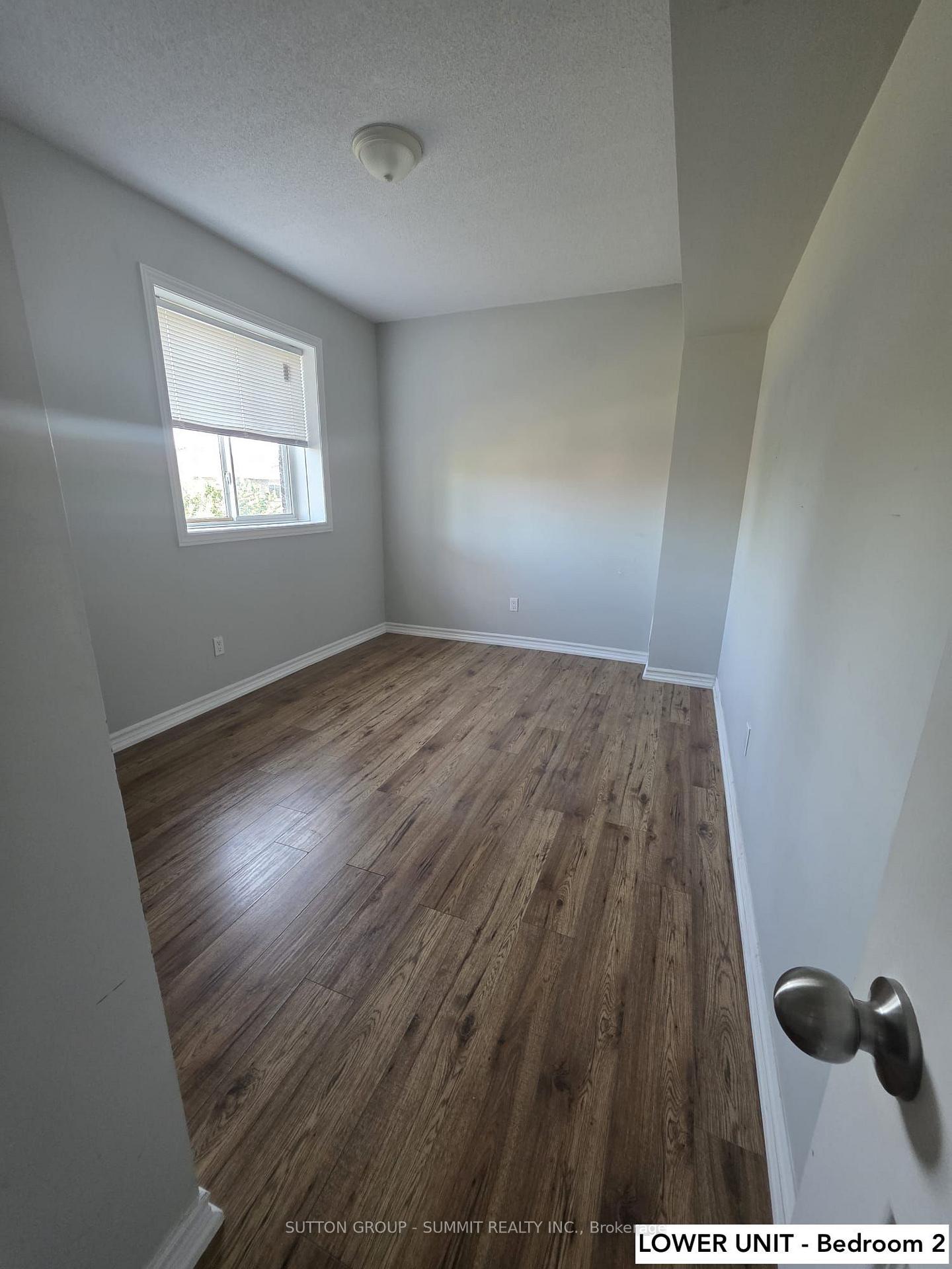 Photo 19 of 329 Edgehill Drive, Barrie, Edgehill Drive — HOMEH