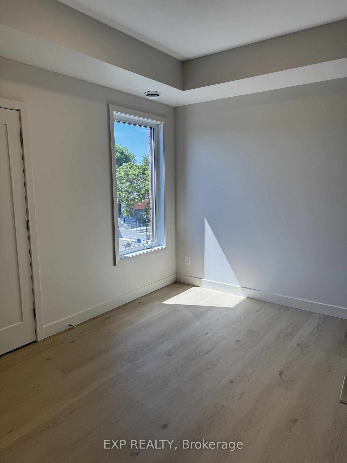 Photo 8 of Unit 6, 1301 Dorchester Avenue, Ottawa, Carlington — HOMEH