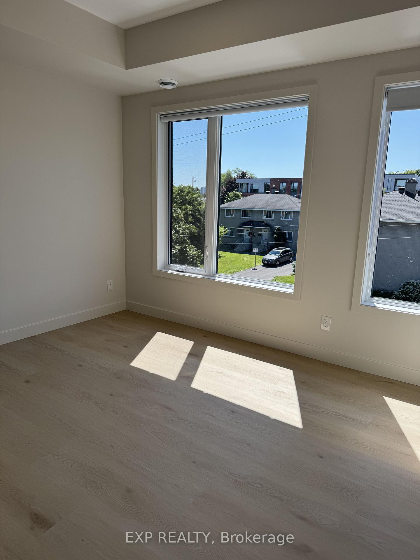 Photo 9 of Unit 6, 1301 Dorchester Avenue, Ottawa, Carlington — HOMEH