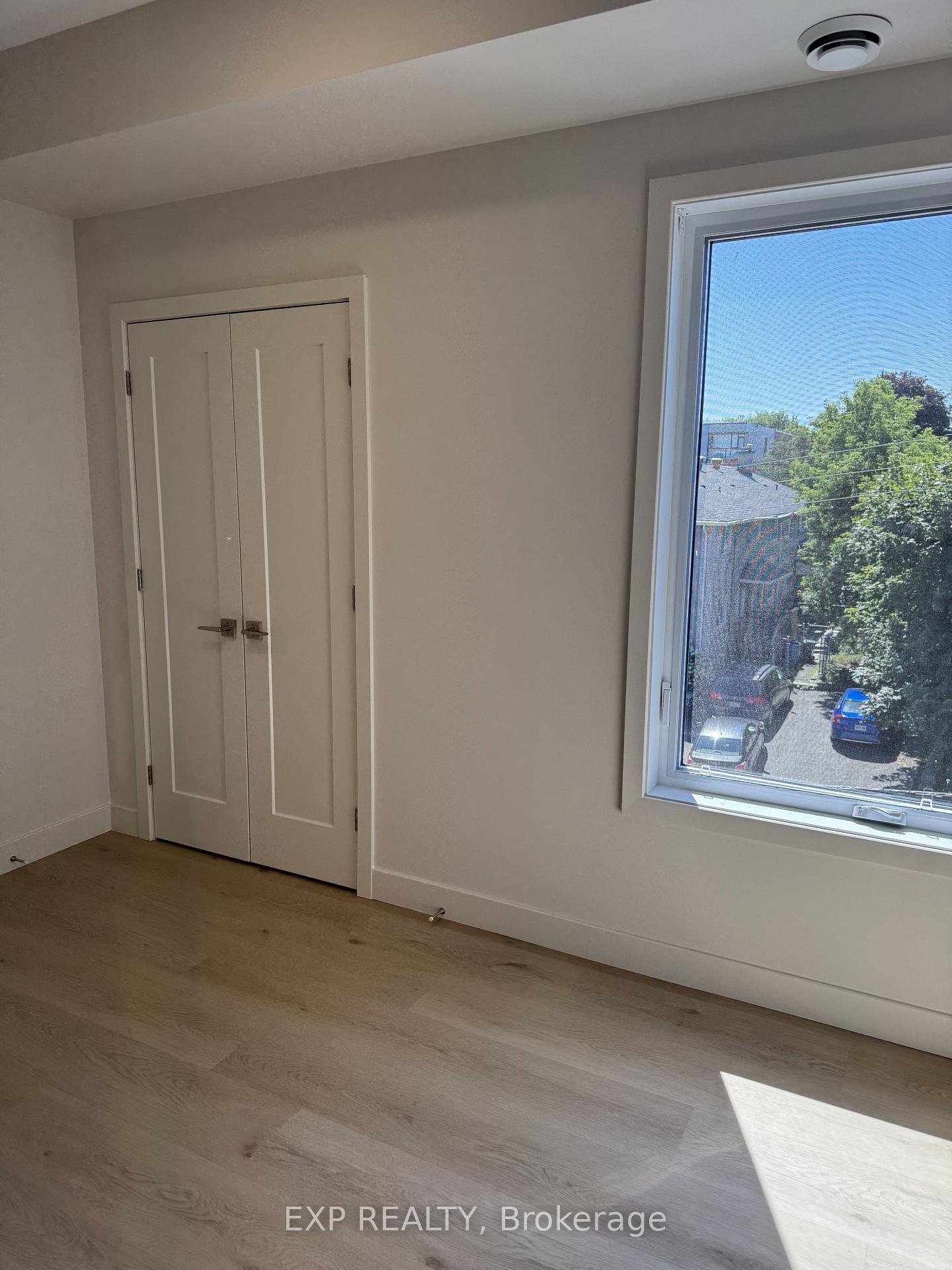 Photo 11 of Unit 6, 1301 Dorchester Avenue, Ottawa, Carlington — HOMEH