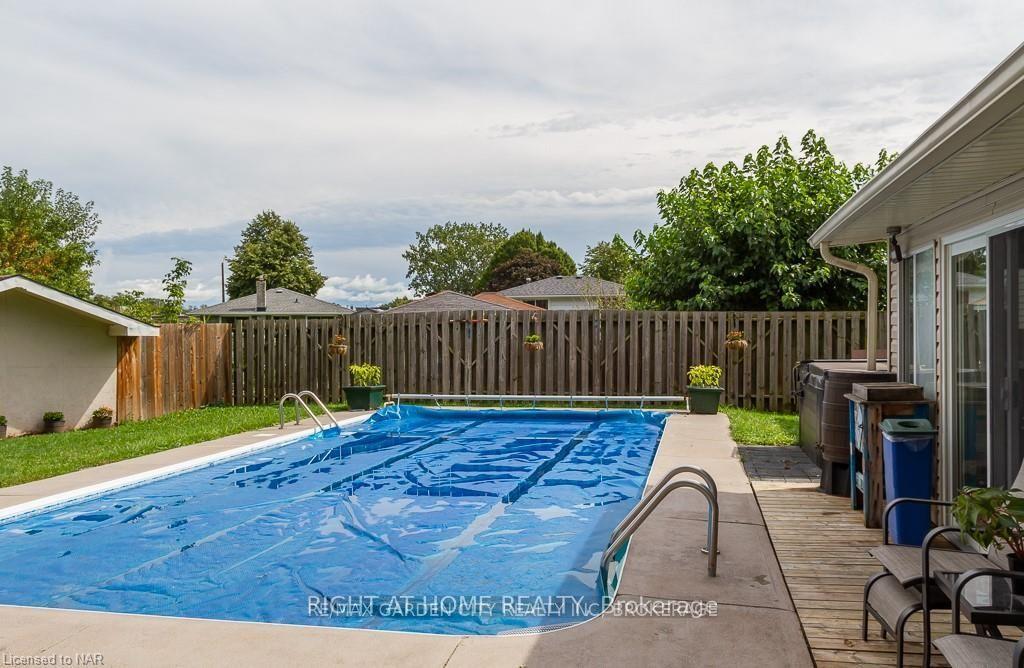 Photo 39 of 7123 Barto Crescent, Niagara Falls, Marineland — HOMEH