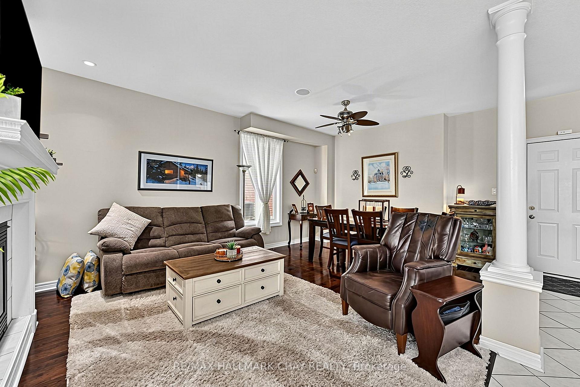 Photo 13 of 14 Strathmore Place, Barrie, Innis-Shore — HOMEH