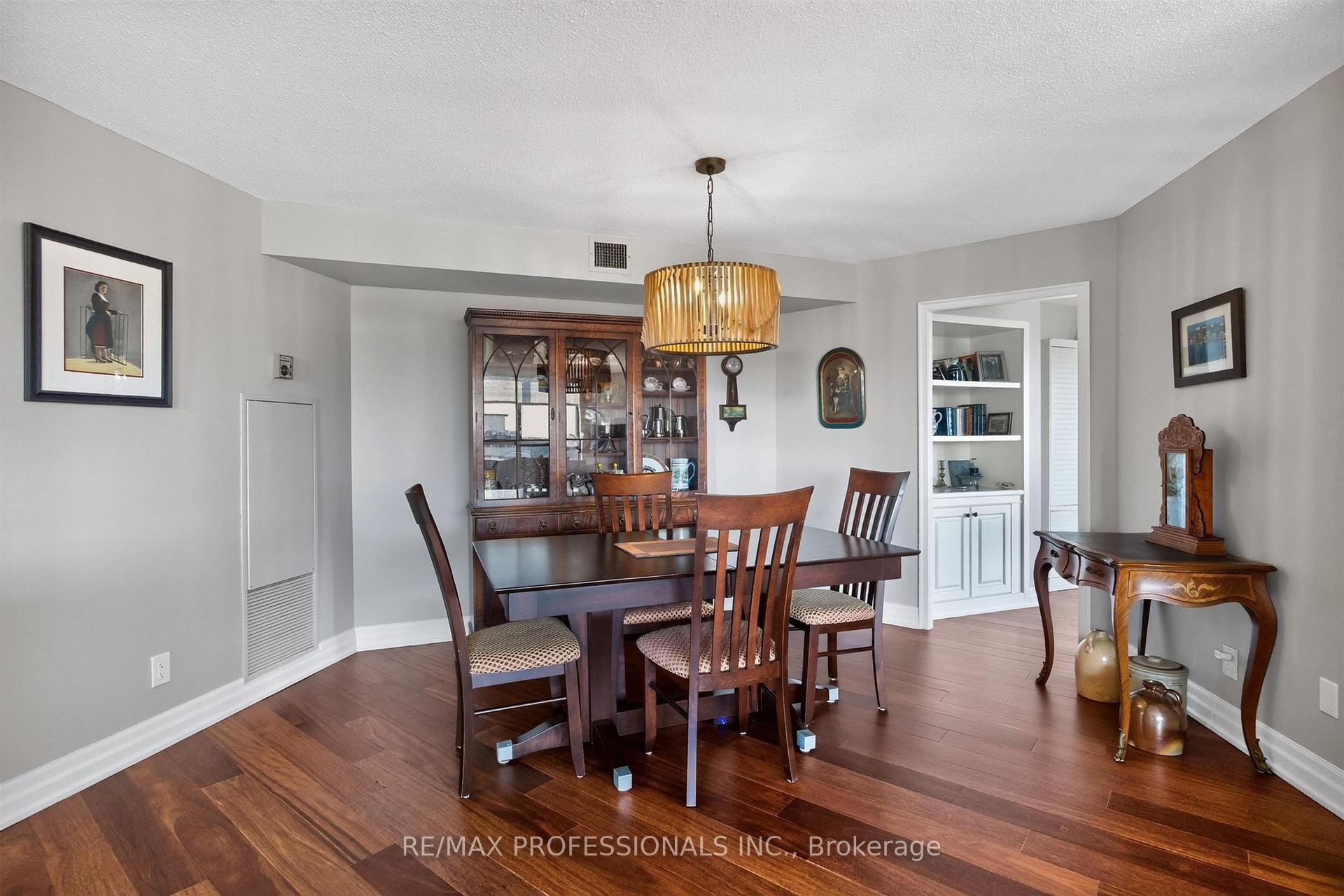 Photo 19 of Unit 1807, 2000 Islington Avenue, Etobicoke, Kingsview Village-The Westway — HOMEH