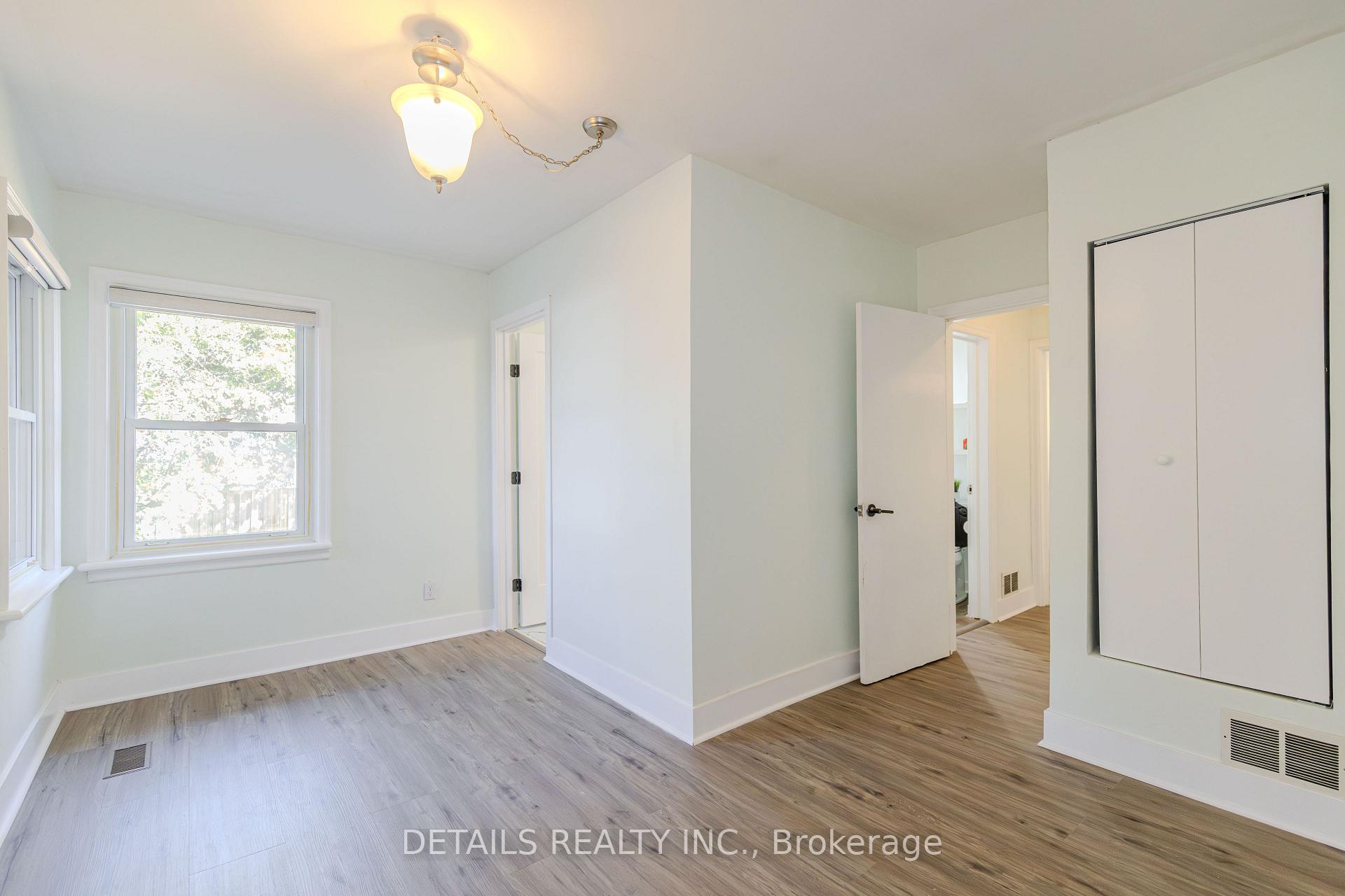Photo 13 of 285 Columbus Avenue, Ottawa, Overbrook/Castle Heights — HOMEH