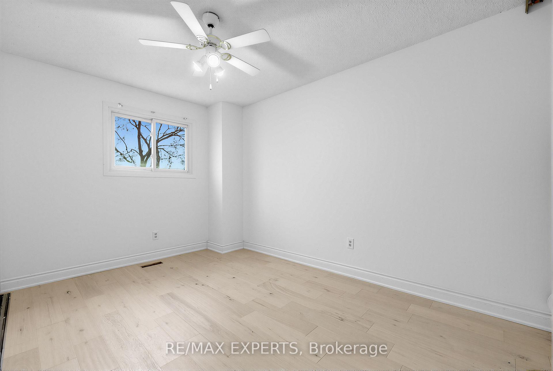 Photo 21 of 21 Maple Branch Path, Etobicoke, Kingsview Village-The Westway — HOMEH