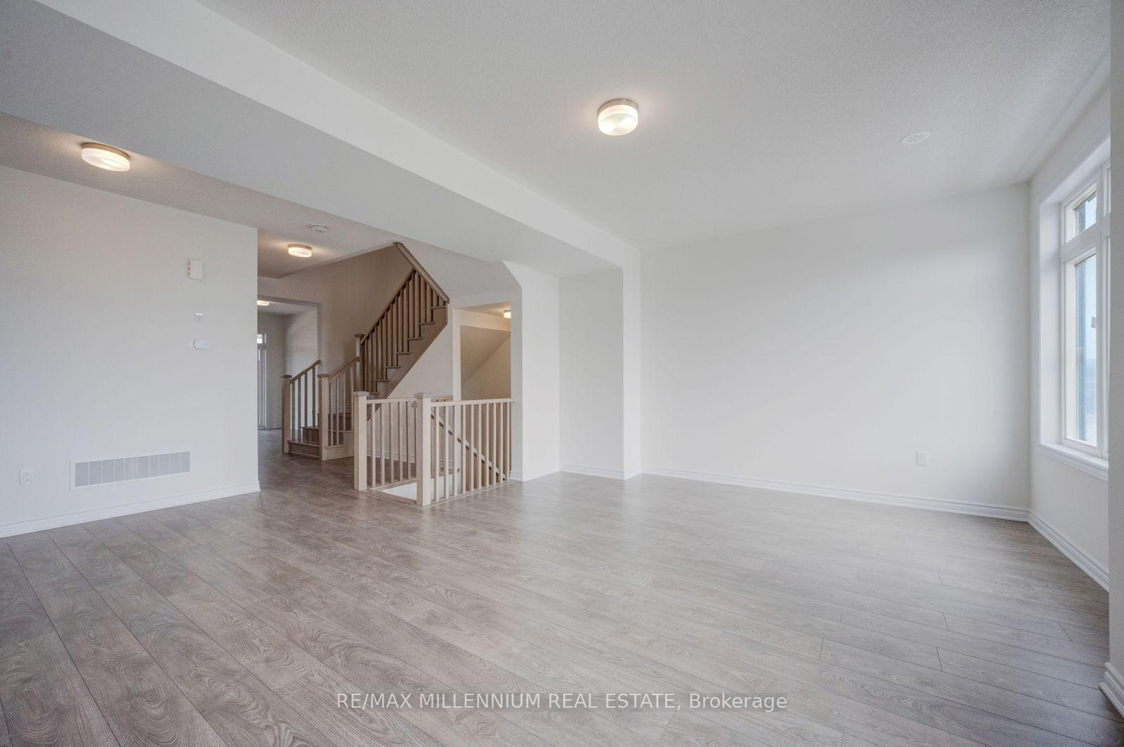 Photo 5 of 78 Fieldfare Road, Brampton, Northwest Brampton — HOMEH