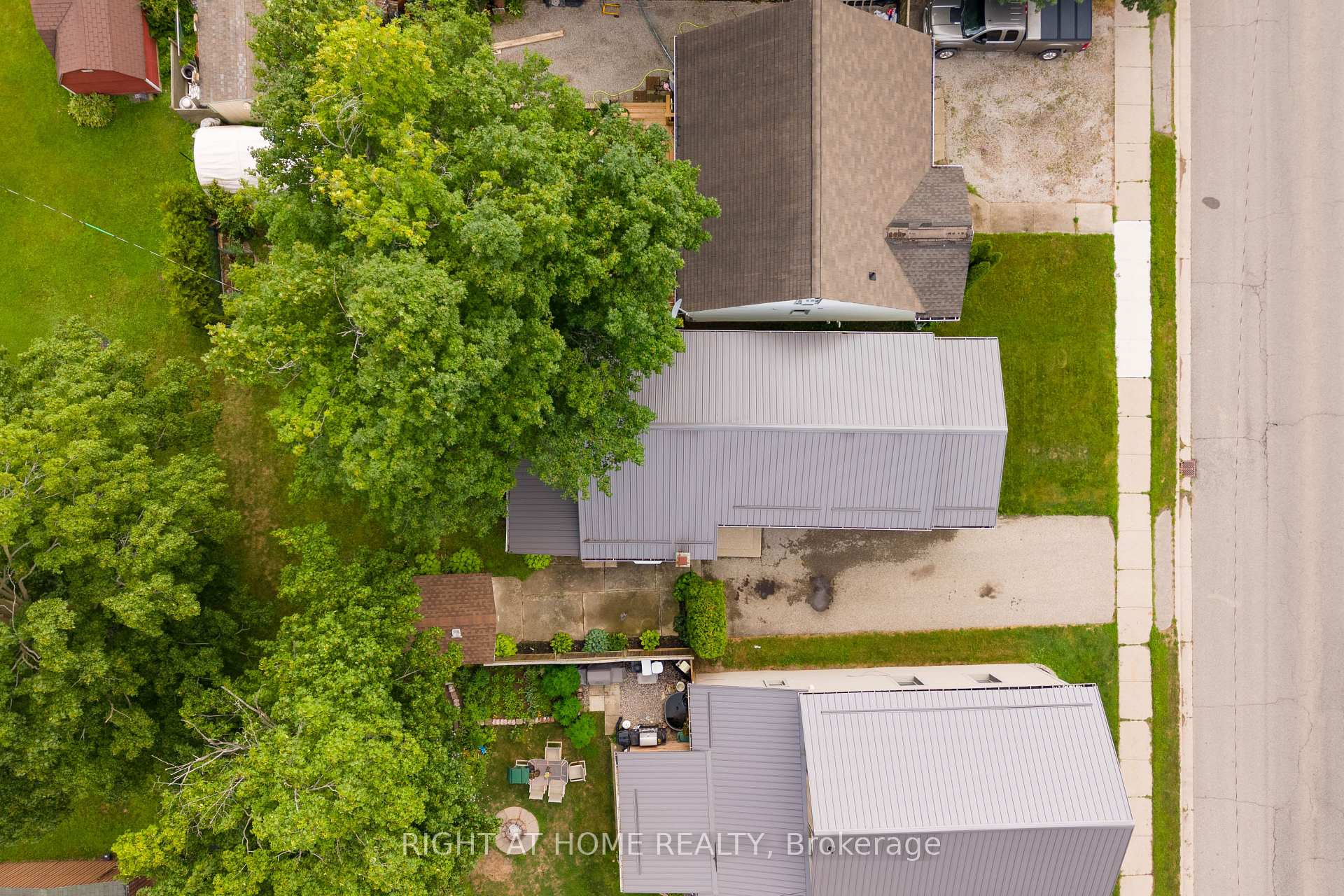 Photo 30 of 335 Talbot Street E, Aylmer — HOMEH
