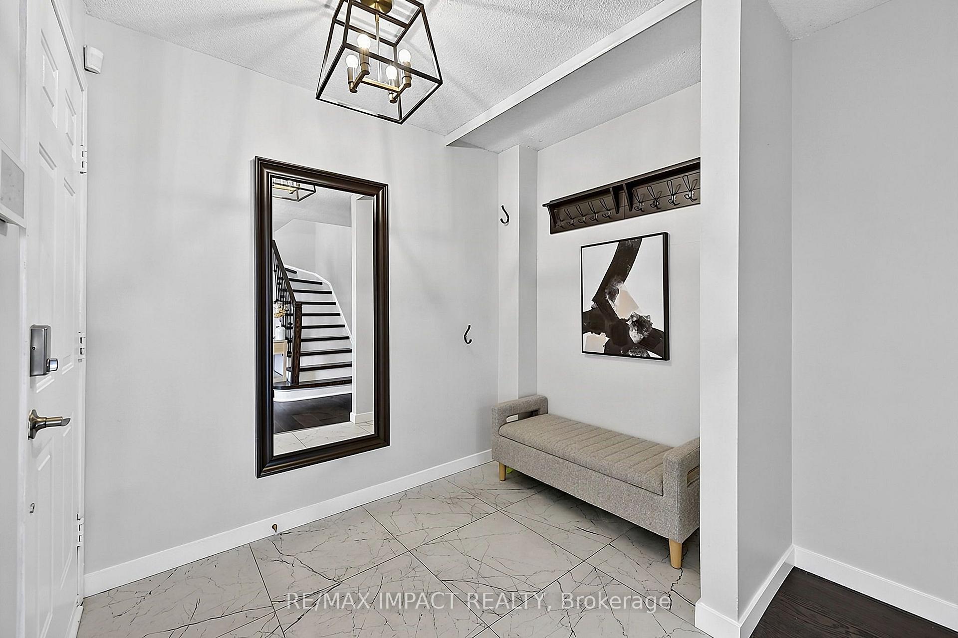 Photo 4 of 74 Yorkville Drive, Clarington, Courtice — HOMEH
