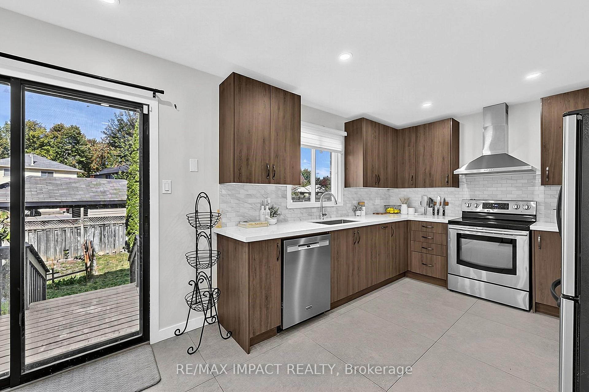 Photo 14 of 74 Yorkville Drive, Clarington, Courtice — HOMEH