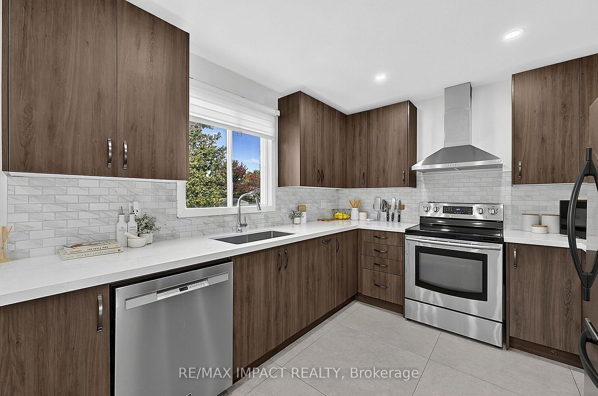 Photo 15 of 74 Yorkville Drive, Clarington, Courtice — HOMEH