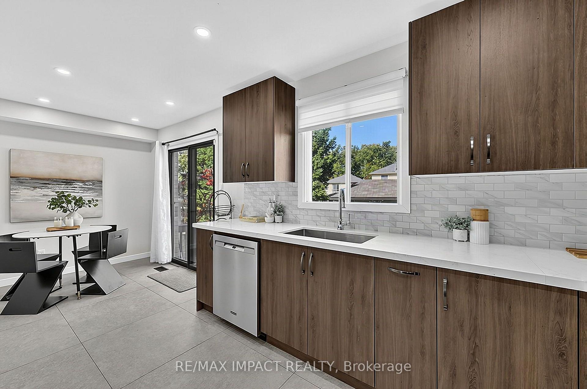 Photo 16 of 74 Yorkville Drive, Clarington, Courtice — HOMEH