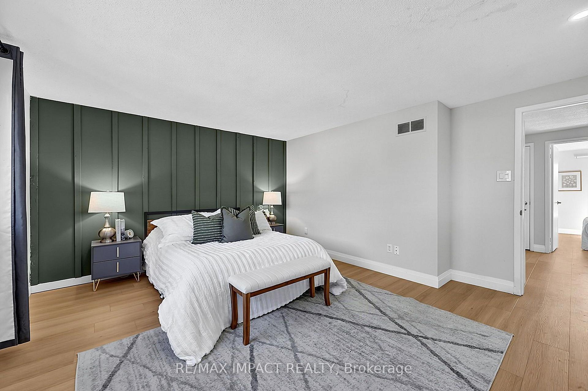 Photo 23 of 74 Yorkville Drive, Clarington, Courtice — HOMEH