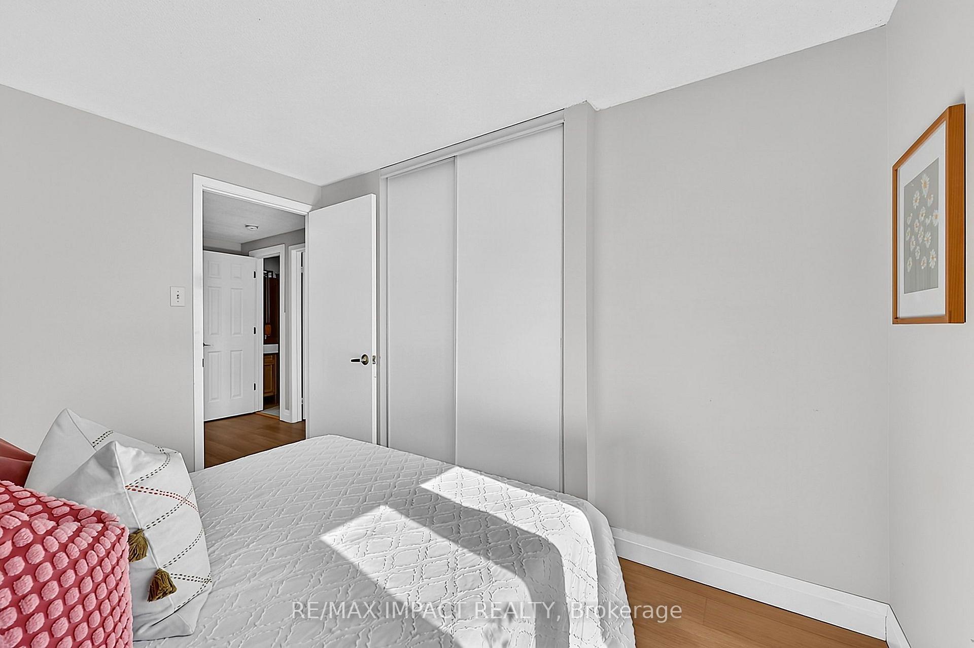 Photo 31 of 74 Yorkville Drive, Clarington, Courtice — HOMEH