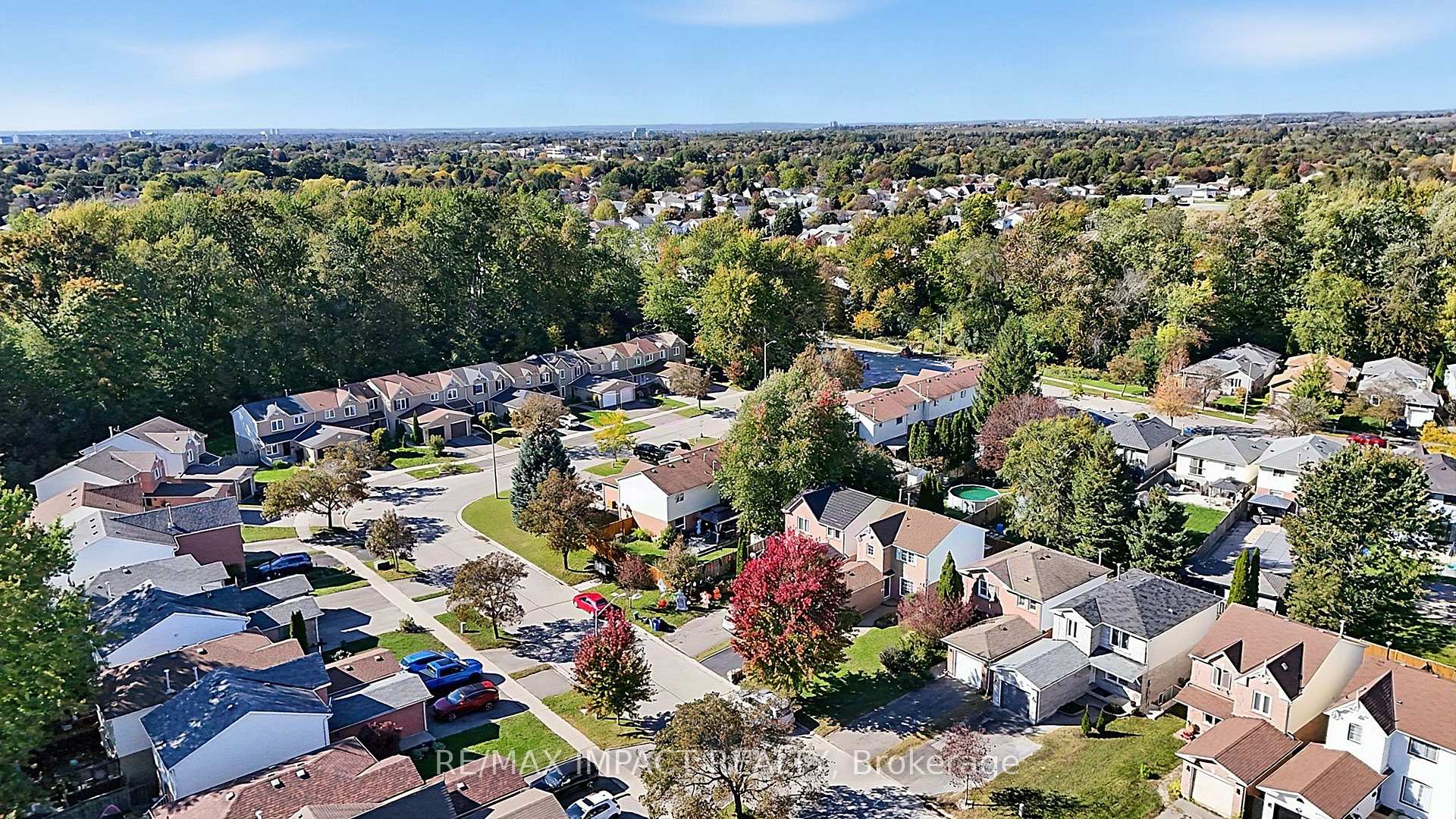 Photo 49 of 74 Yorkville Drive, Clarington, Courtice — HOMEH