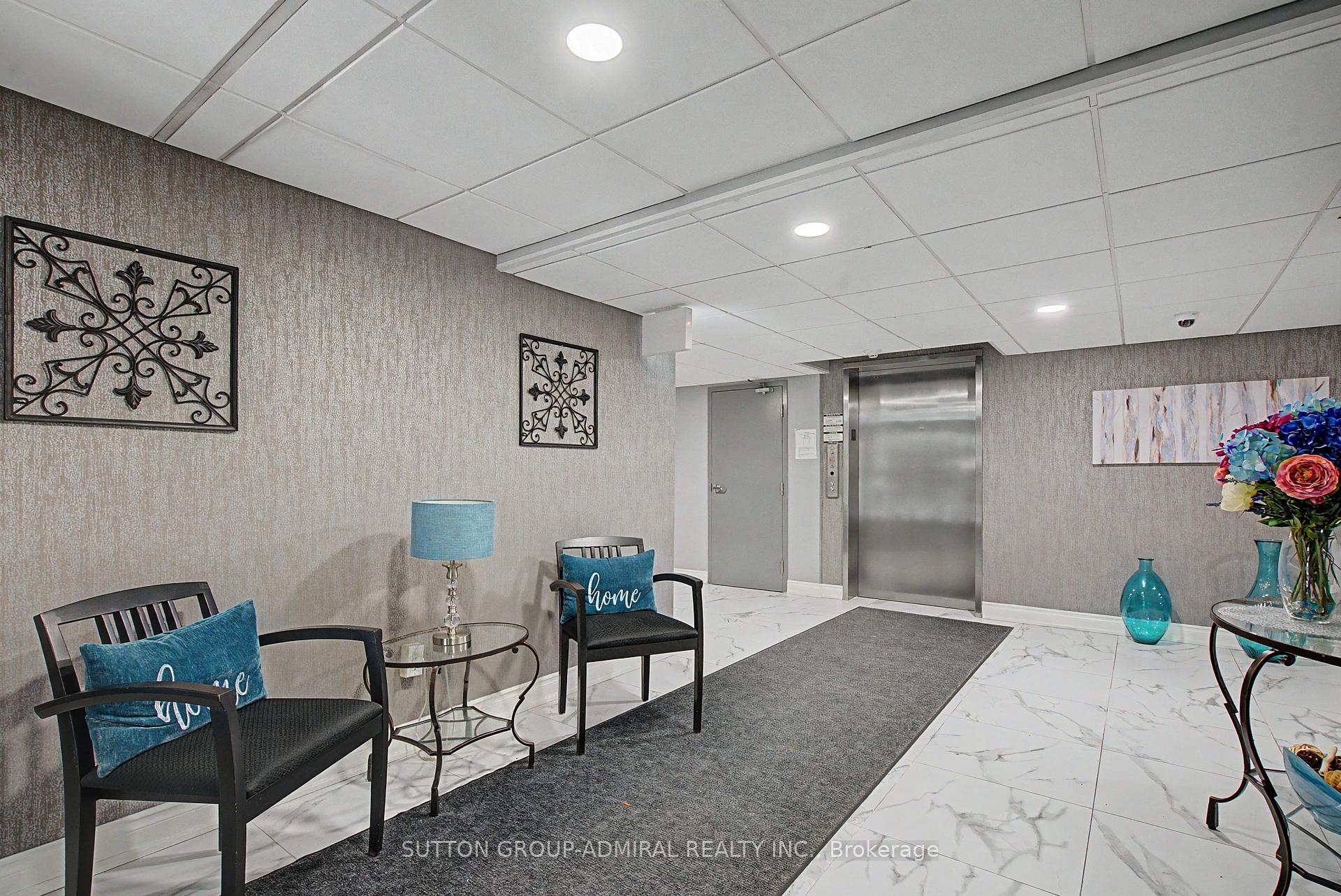 Photo 3 of Unit 311, 3499 Upper Middle Road, Burlington, Headon — HOMEH