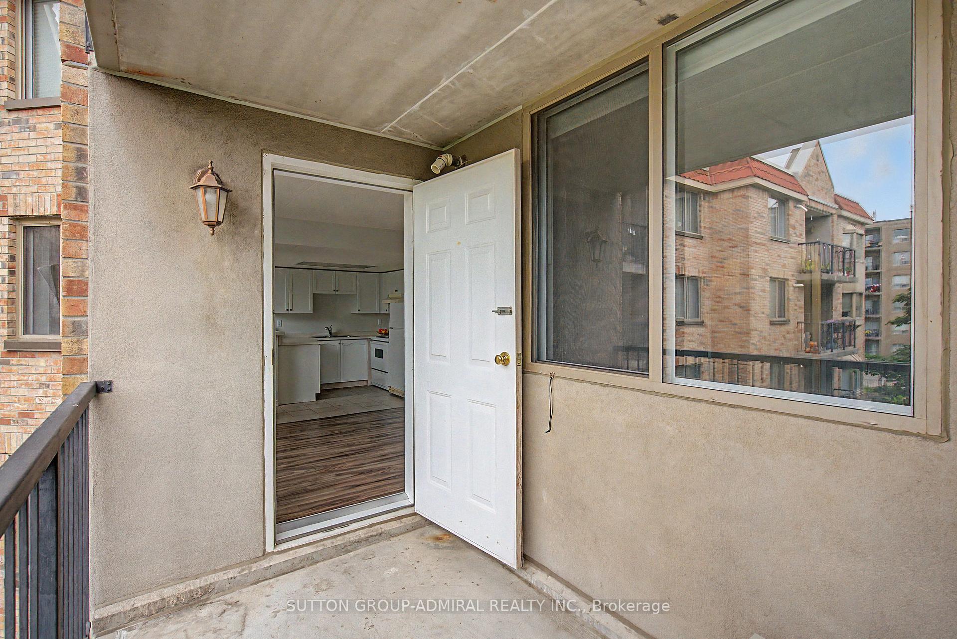 Photo 10 of Unit 311, 3499 Upper Middle Road, Burlington, Headon — HOMEH