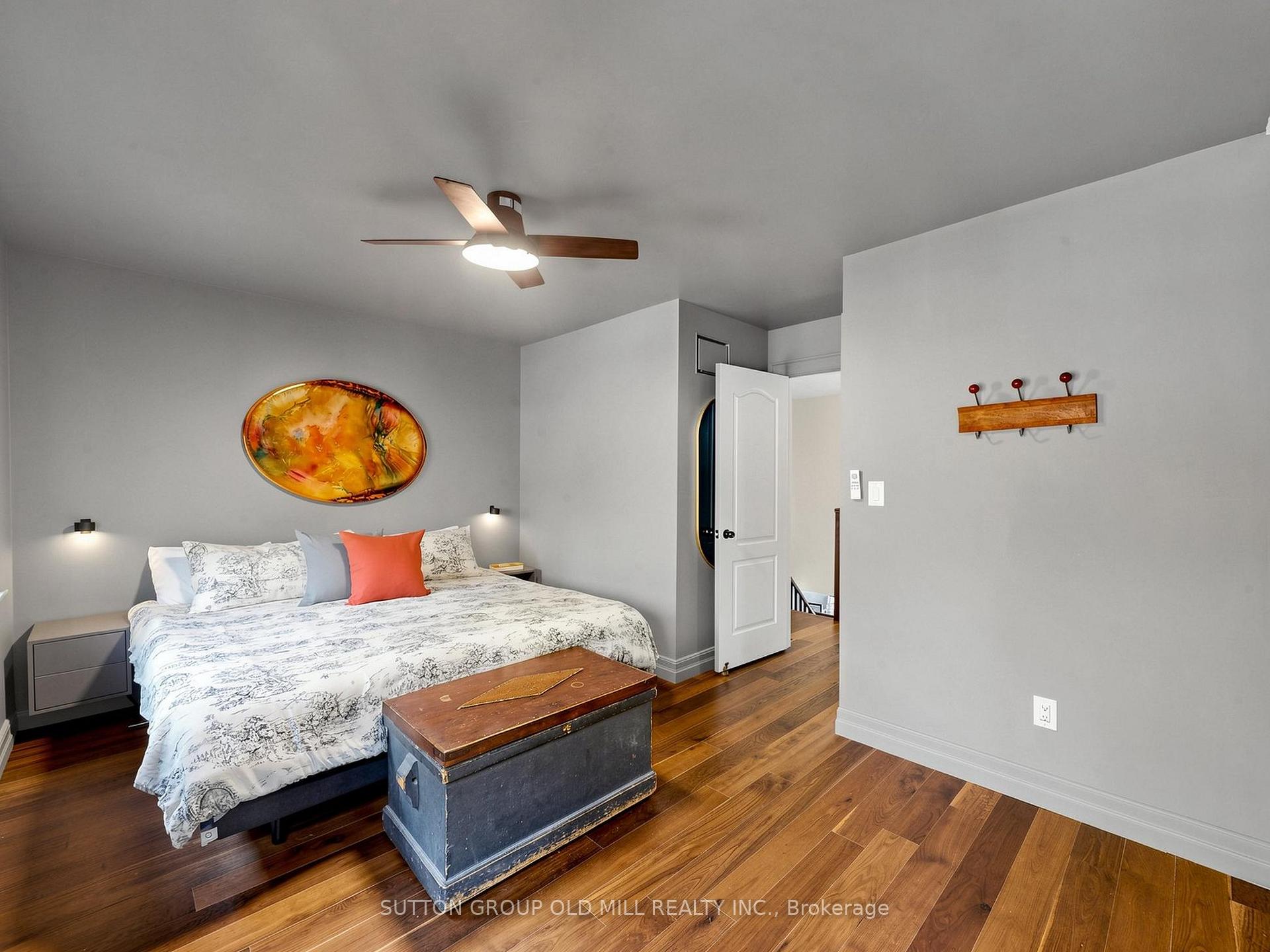 Photo 21 of 42 Bell Manor Drive, Etobicoke, Stonegate-Queensway — HOMEH