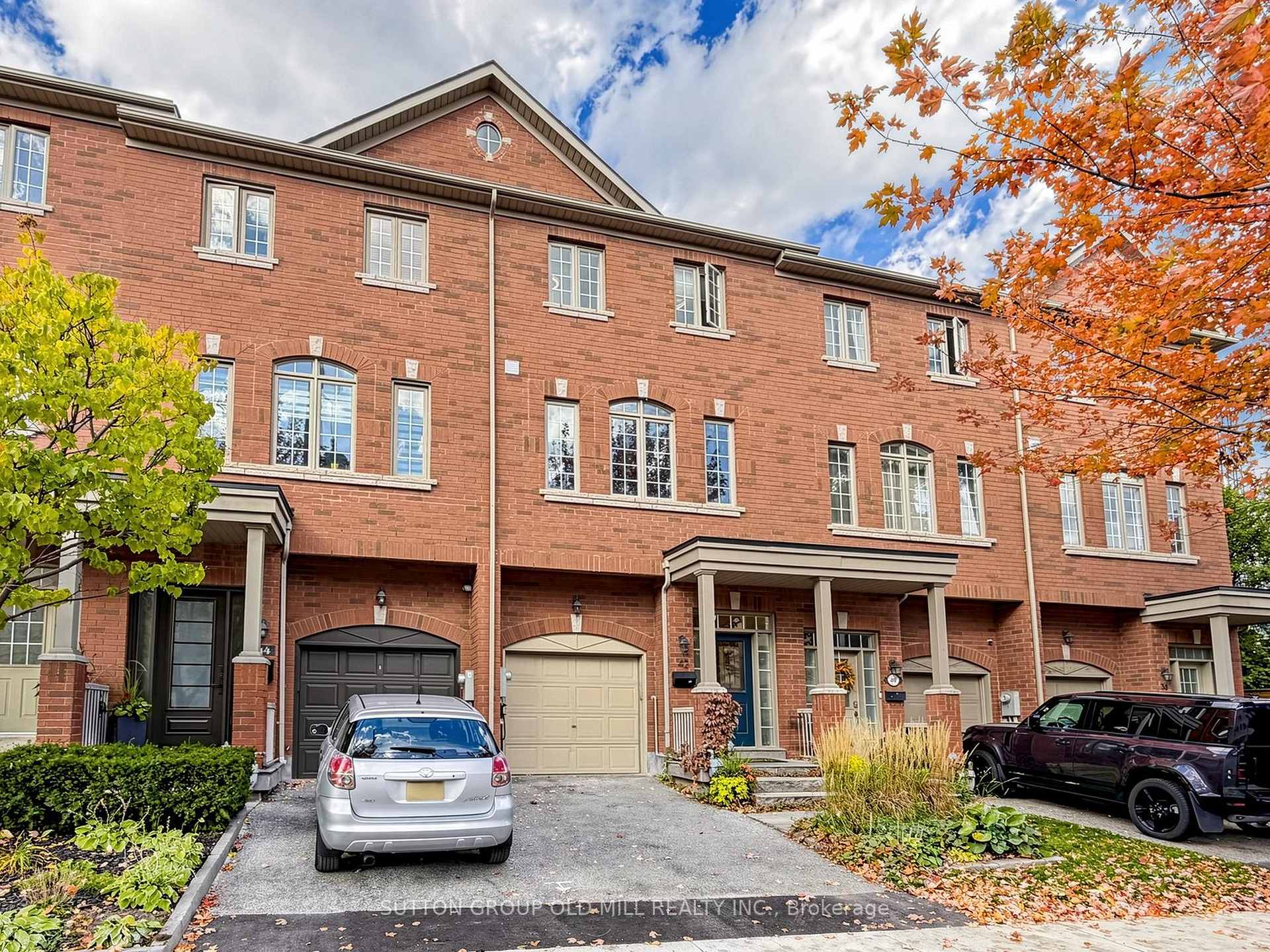 Photo 39 of 42 Bell Manor Drive, Etobicoke, Stonegate-Queensway — HOMEH