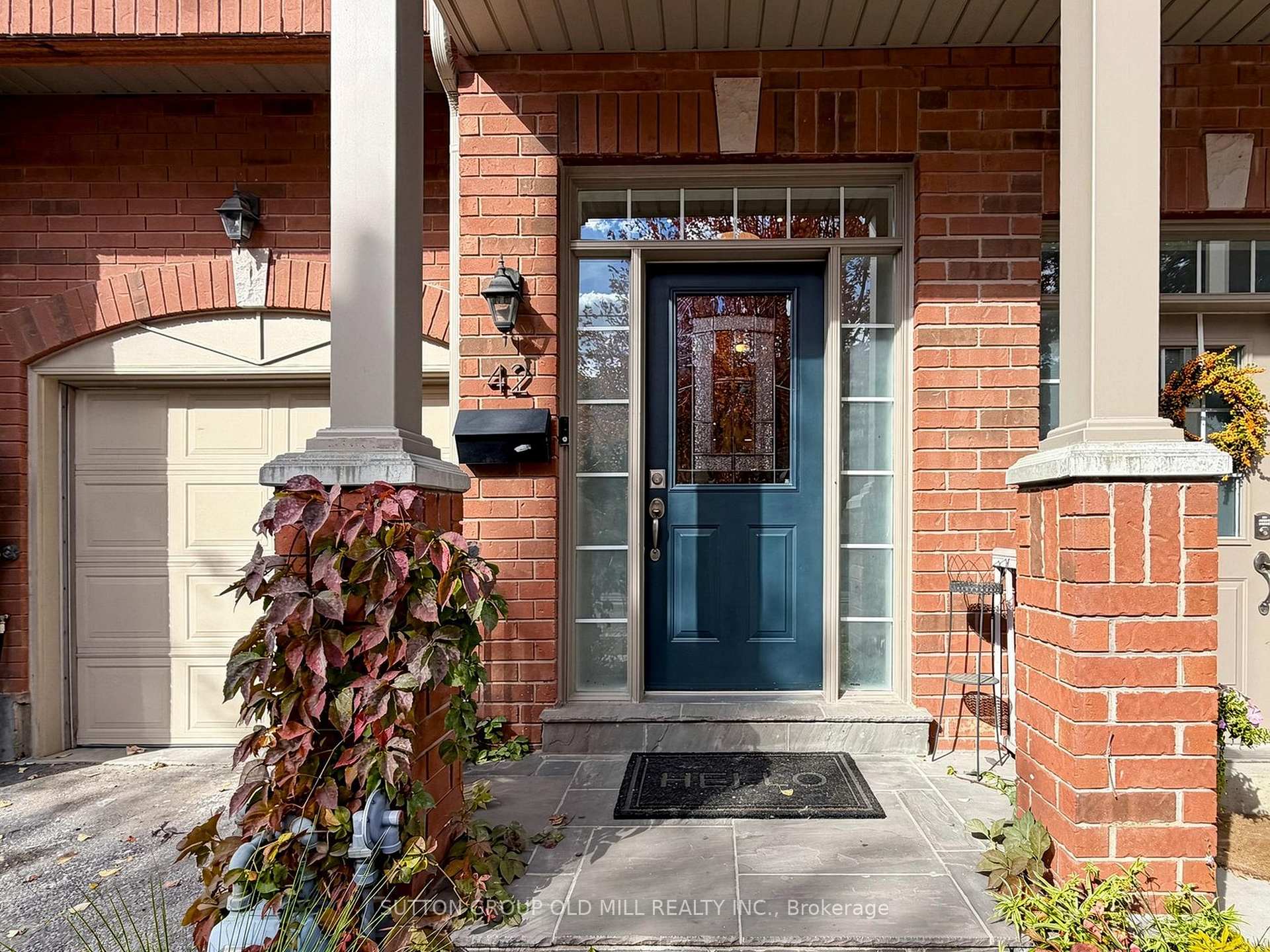 Photo 40 of 42 Bell Manor Drive, Etobicoke, Stonegate-Queensway — HOMEH
