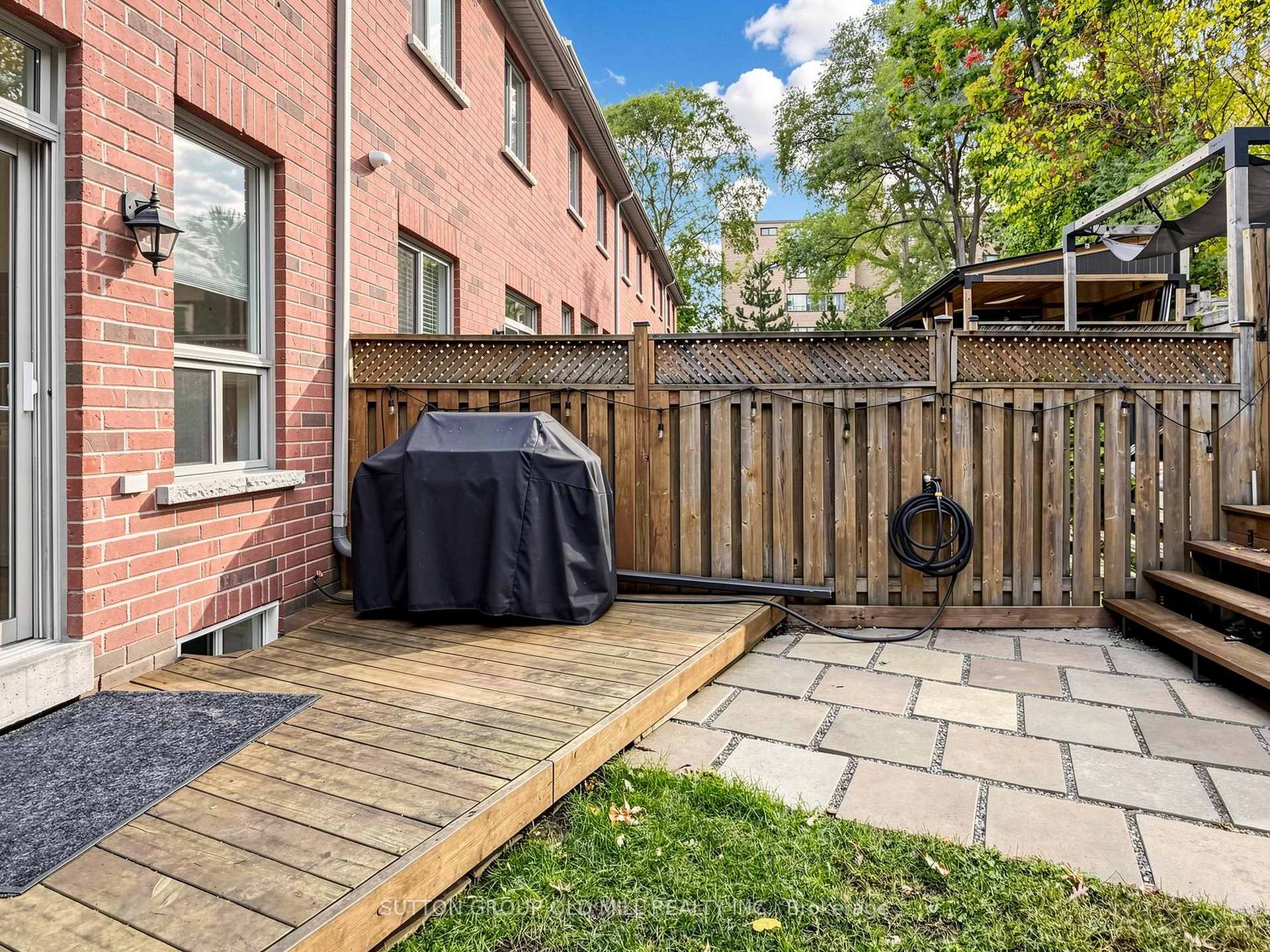 Photo 42 of 42 Bell Manor Drive, Etobicoke, Stonegate-Queensway — HOMEH