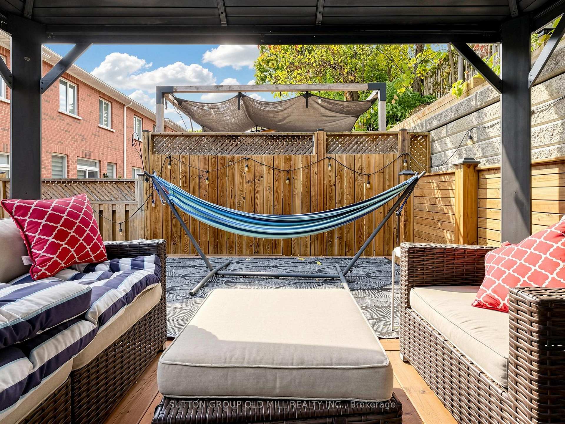 Photo 45 of 42 Bell Manor Drive, Etobicoke, Stonegate-Queensway — HOMEH