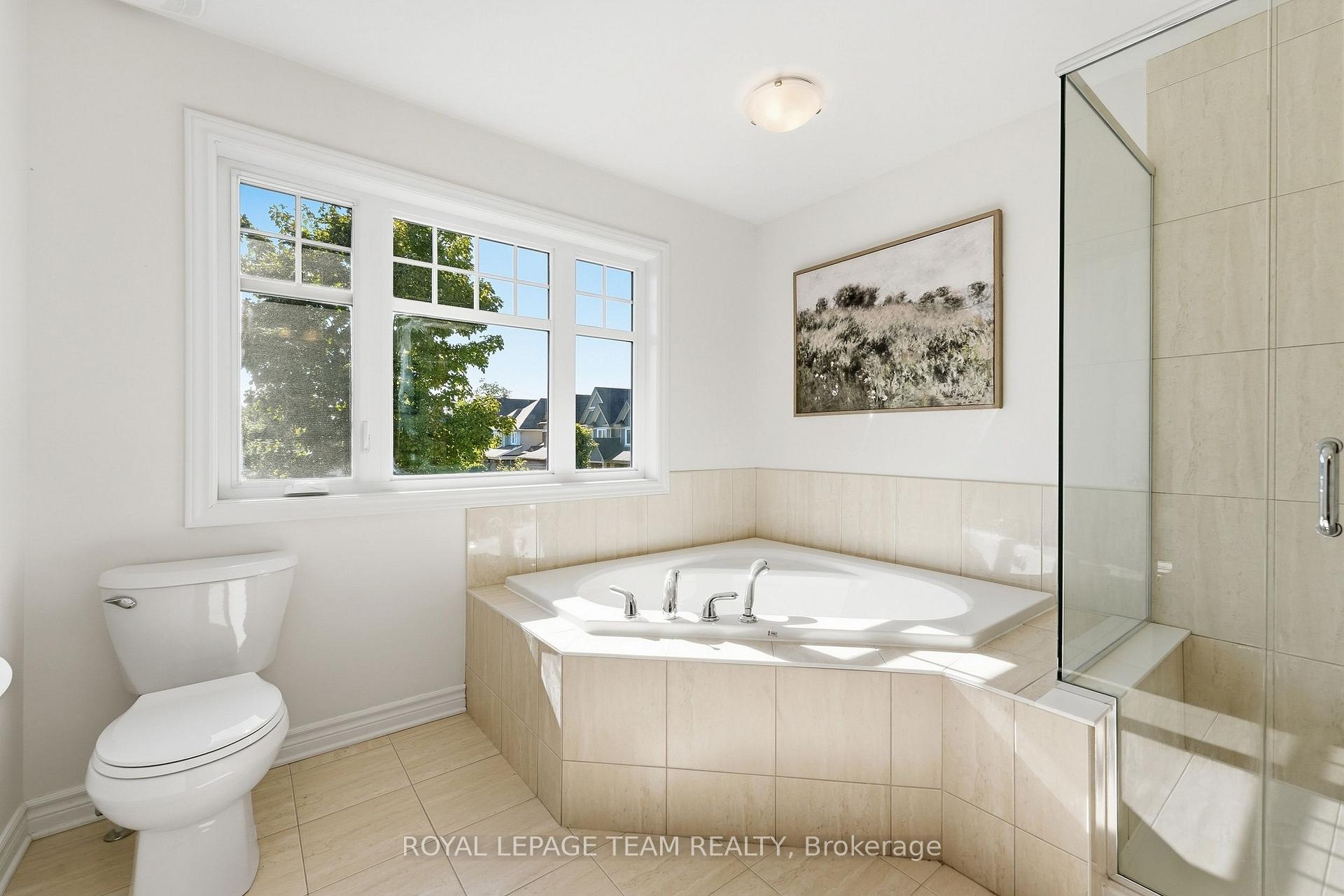 Photo 22 of 708 Eagle Crest Heights, Ottawa, Stittsville (North) — HOMEH
