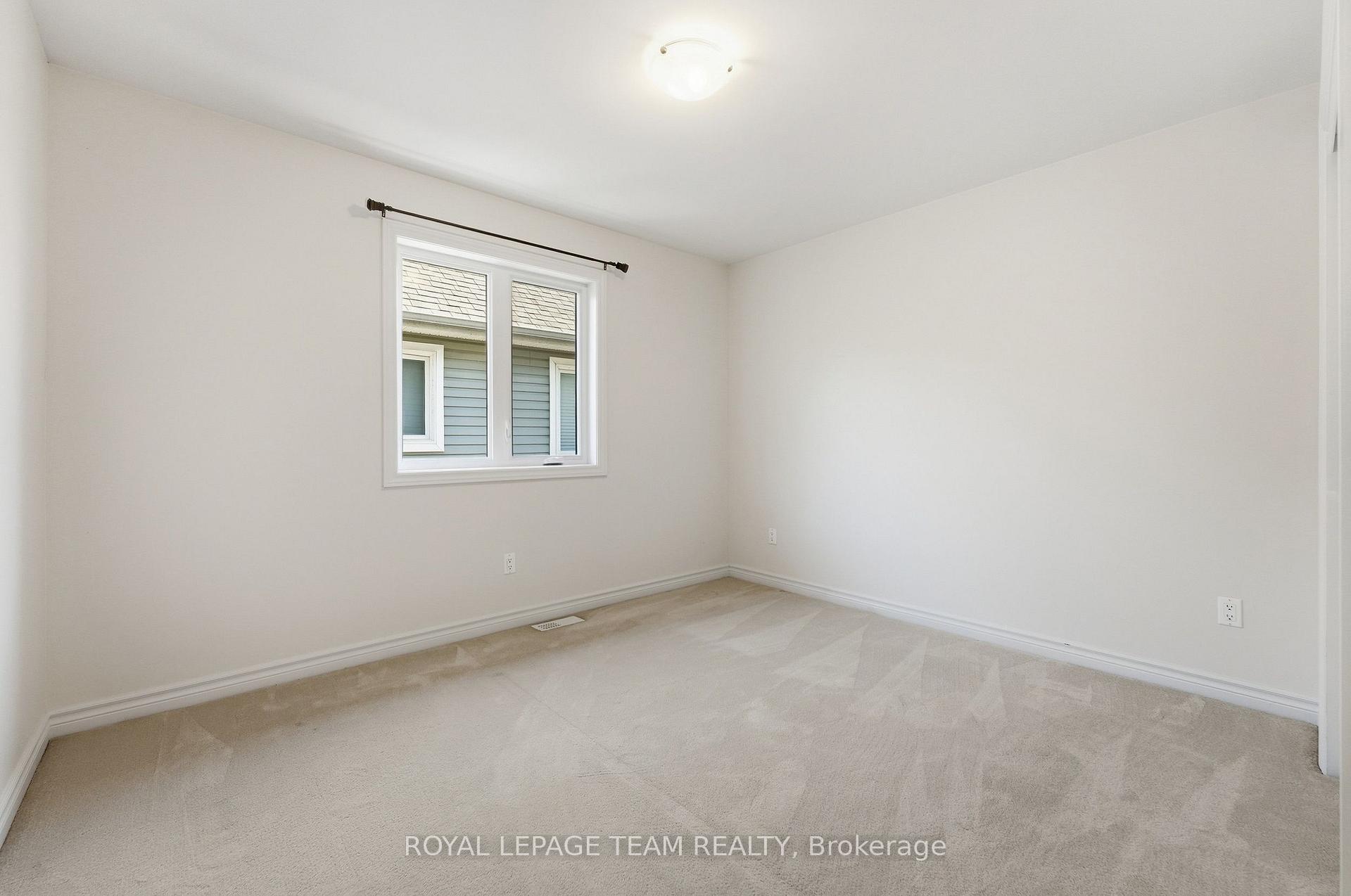 Photo 27 of 708 Eagle Crest Heights, Ottawa, Stittsville (North) — HOMEH