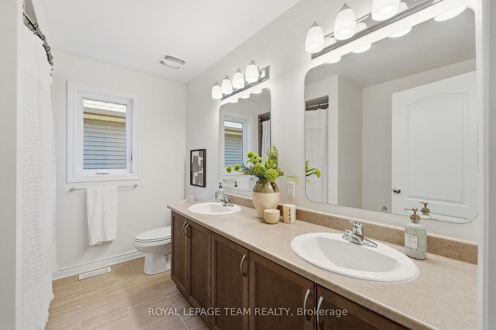 Photo 28 of 708 Eagle Crest Heights, Ottawa, Stittsville (North) — HOMEH