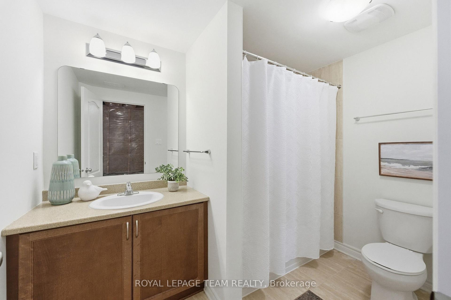 Photo 30 of 708 Eagle Crest Heights, Ottawa, Stittsville (North) — HOMEH