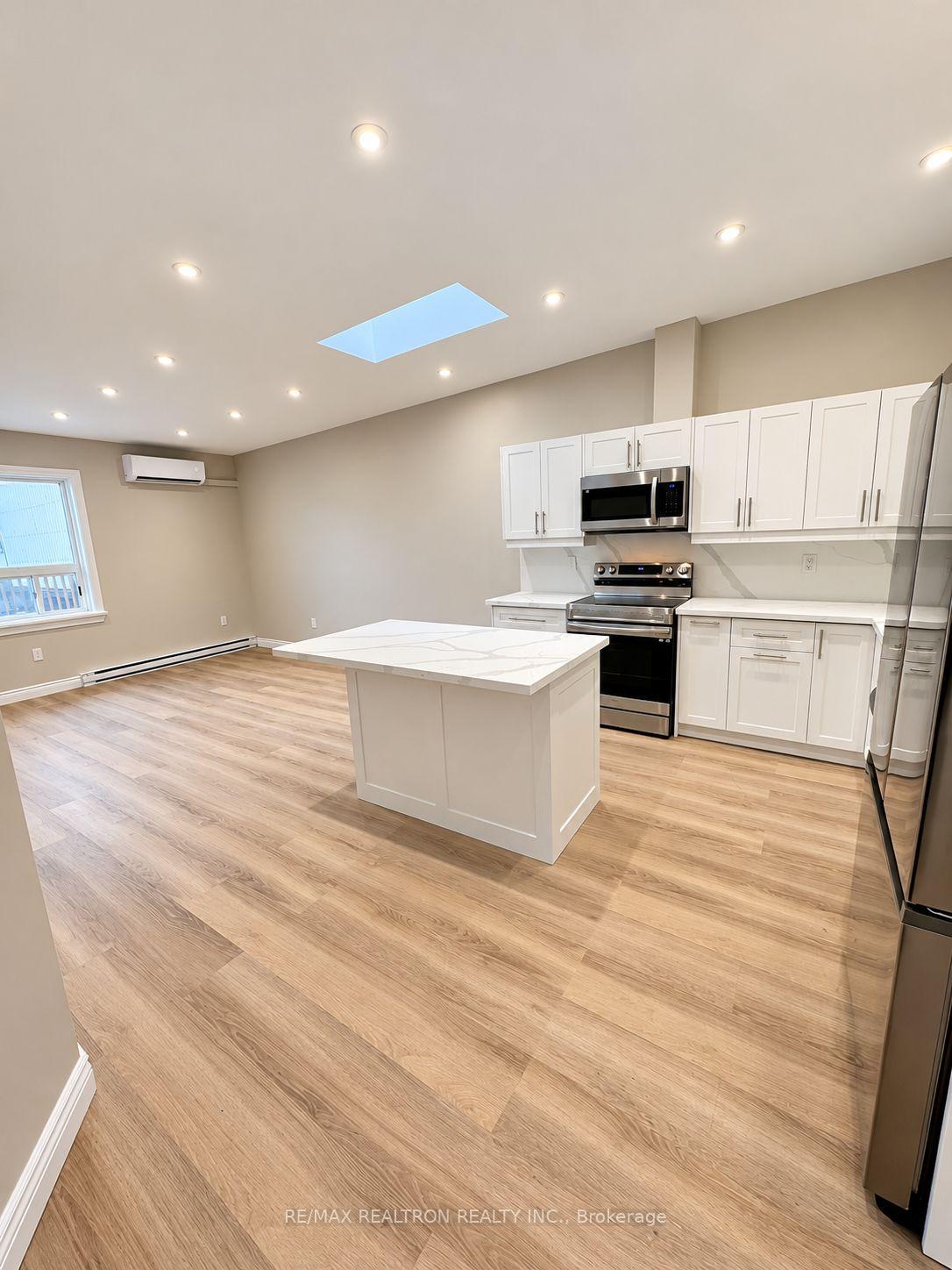 Photo 12 of Unit Upper, 2157 Danforth Avenue, Toronto, East End-Danforth — HOMEH