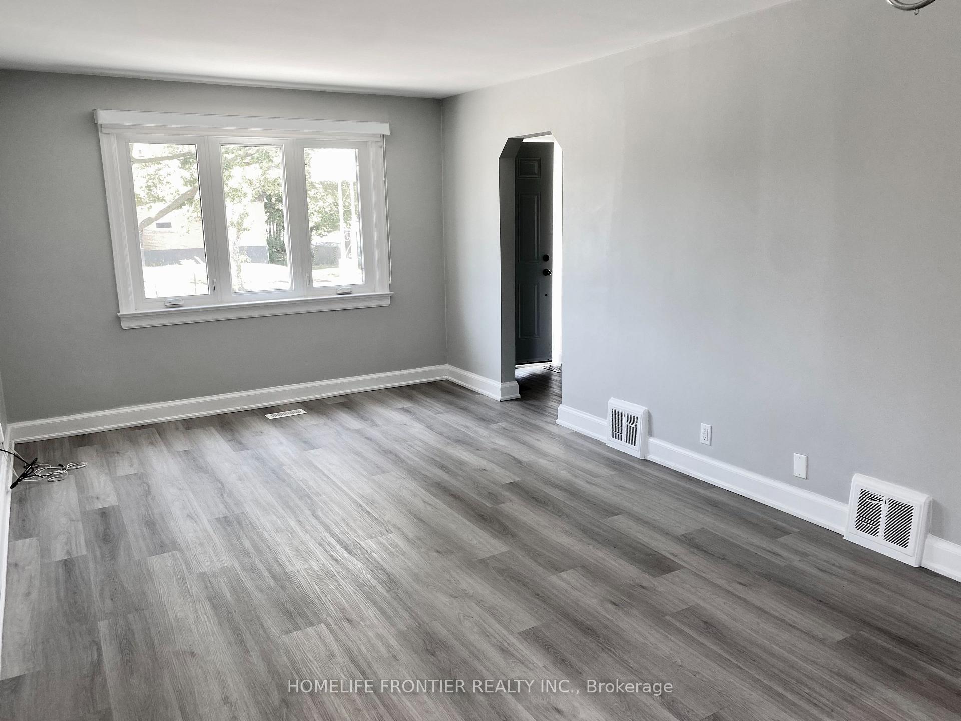Photo 9 of Unit Main, 63 Lockerbie Avenue, North York, Humberlea-Pelmo Park — HOMEH