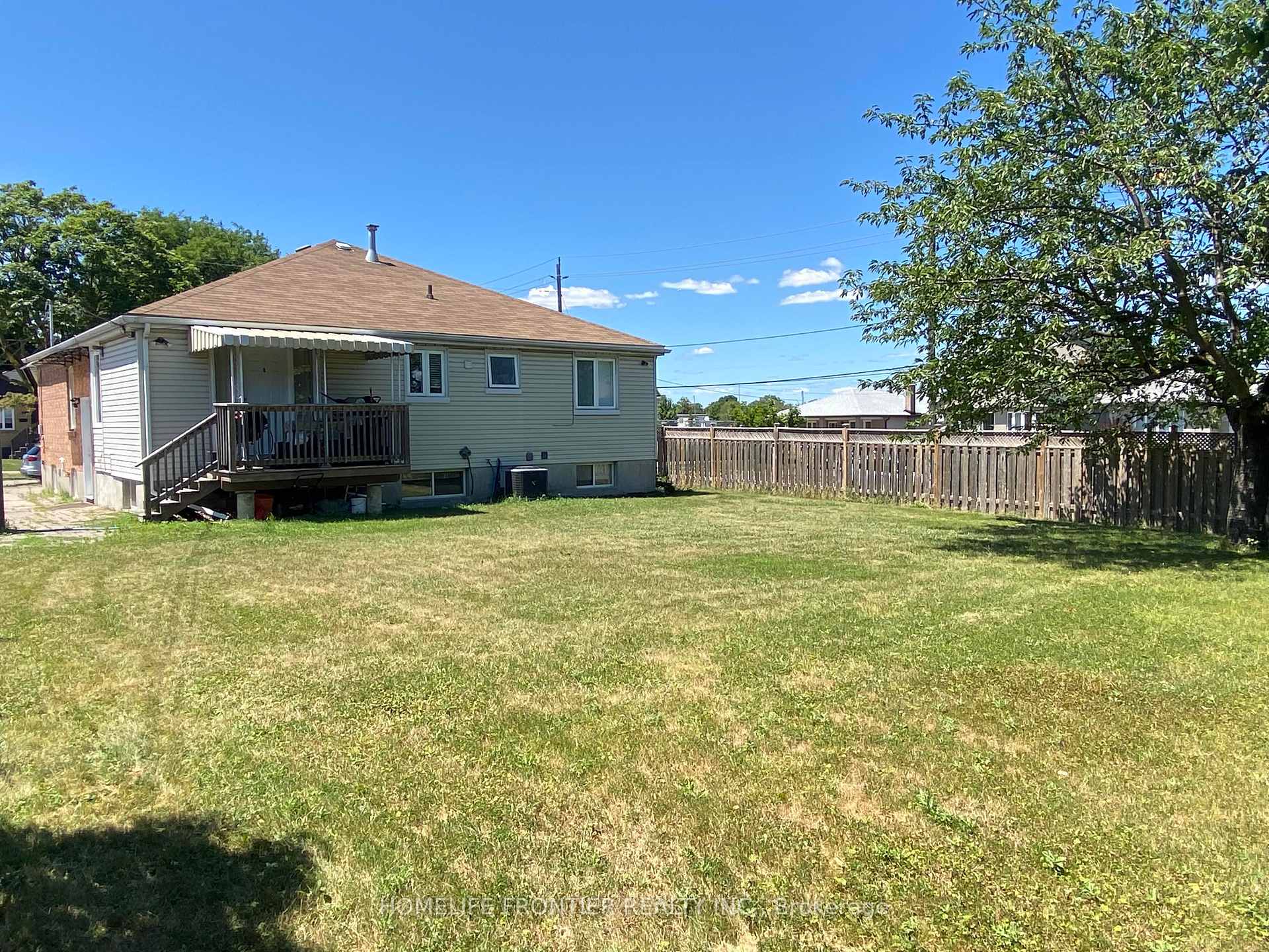 Photo 23 of Unit Main, 63 Lockerbie Avenue, North York, Humberlea-Pelmo Park — HOMEH