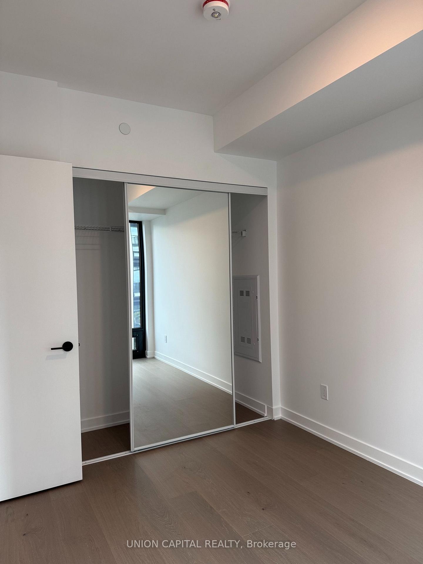 Photo 8 of Unit 2101, 91 Montclair Avenue, Toronto, Forest Hill South — HOMEH