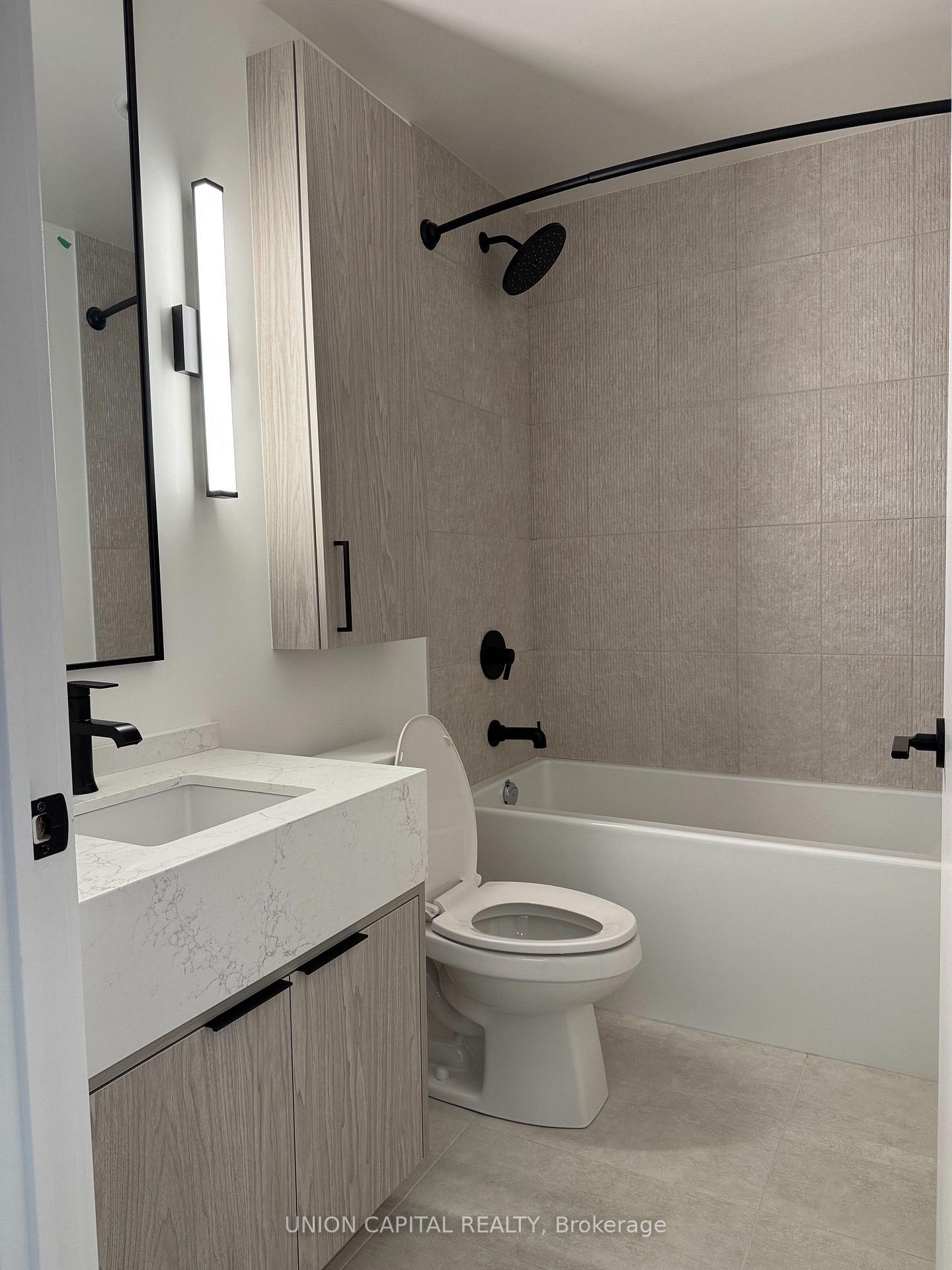 Photo 10 of Unit 2101, 91 Montclair Avenue, Toronto, Forest Hill South — HOMEH