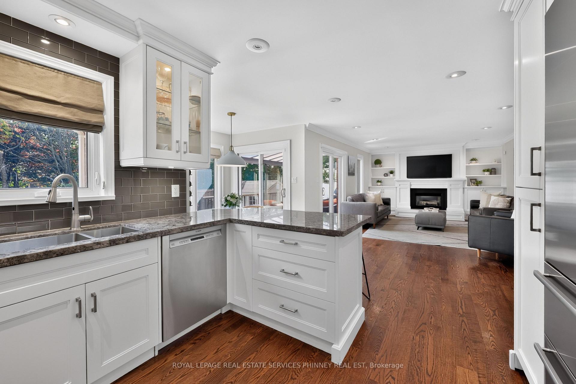Photo 25 of 1012 Oak Meadow Road, Oakville, Glen Abbey — HOMEH