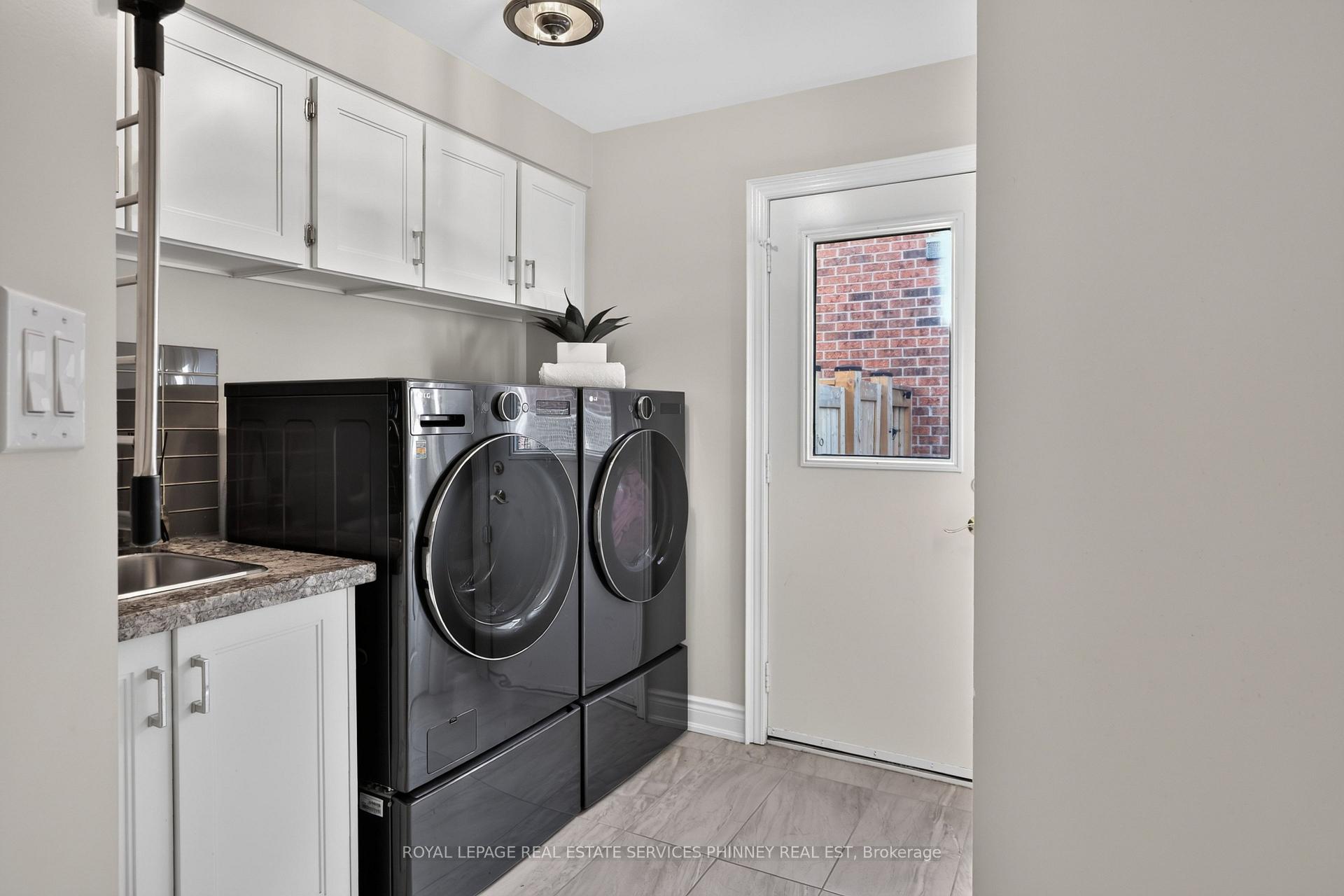Photo 40 of 1012 Oak Meadow Road, Oakville, Glen Abbey — HOMEH