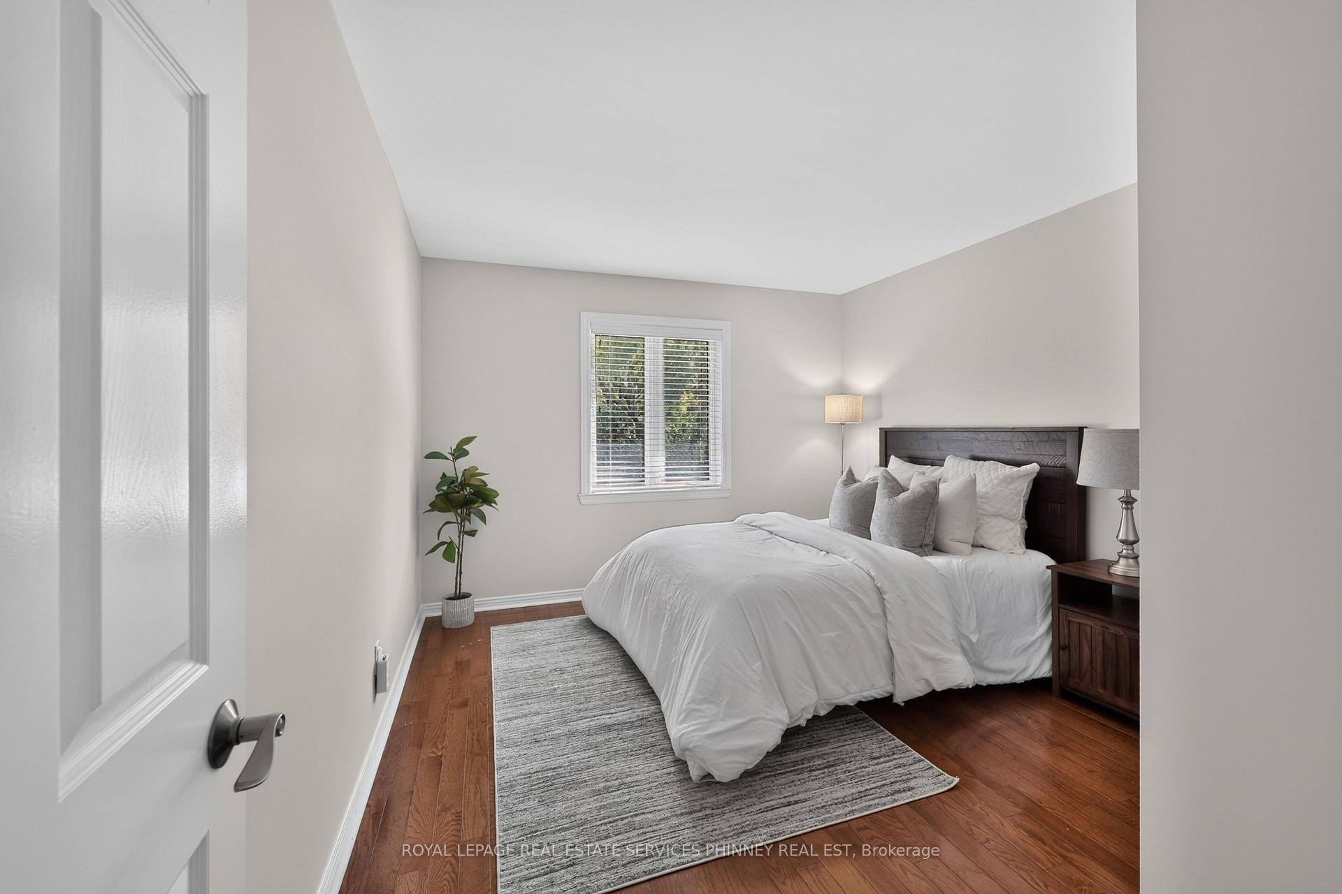 Photo 55 of 1012 Oak Meadow Road, Oakville, Glen Abbey — HOMEH