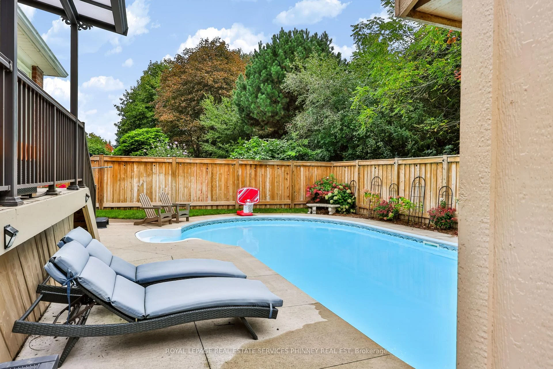 Photo 48 of 1012 Oak Meadow Road, Oakville, Glen Abbey — HOMEH