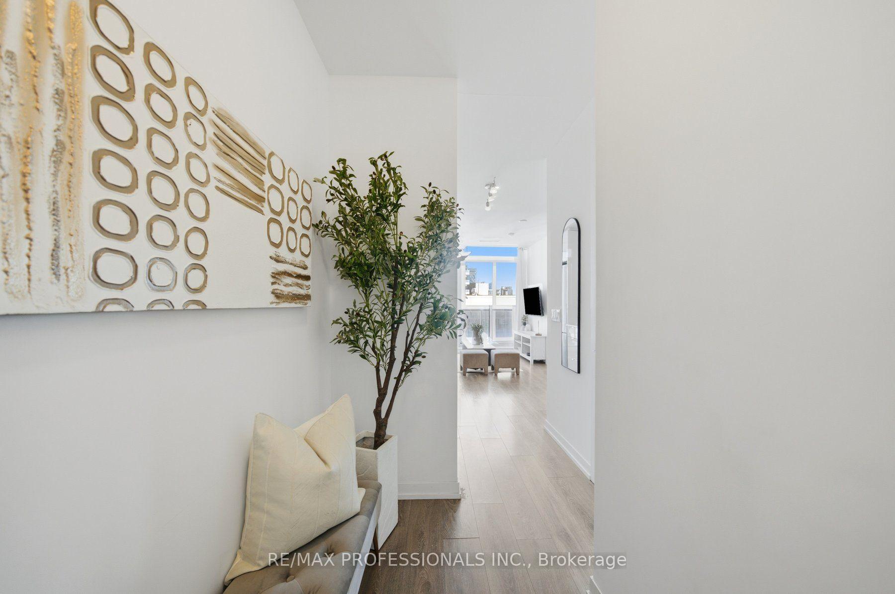 Photo 2 of Unit PH08, 49 East Liberty Street, Toronto, Niagara — HOMEH