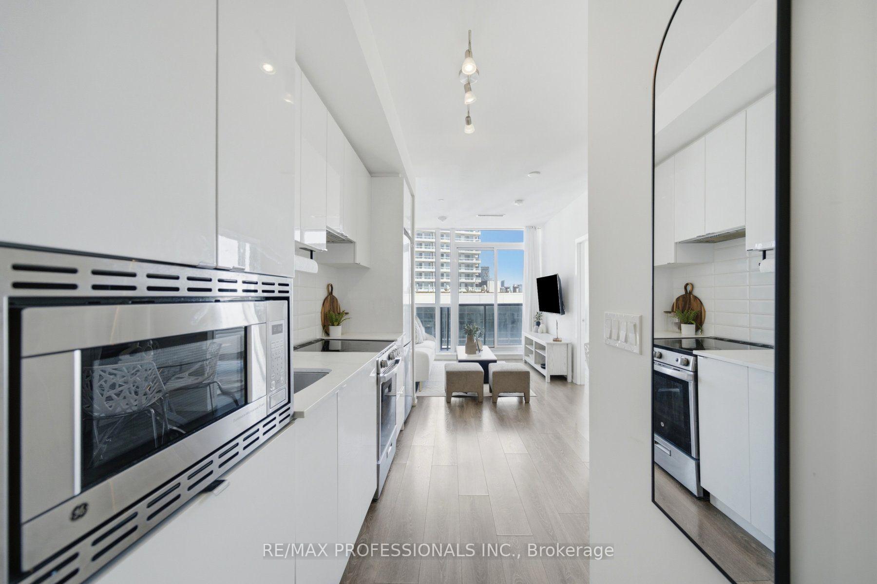 Photo 3 of Unit PH08, 49 East Liberty Street, Toronto, Niagara — HOMEH