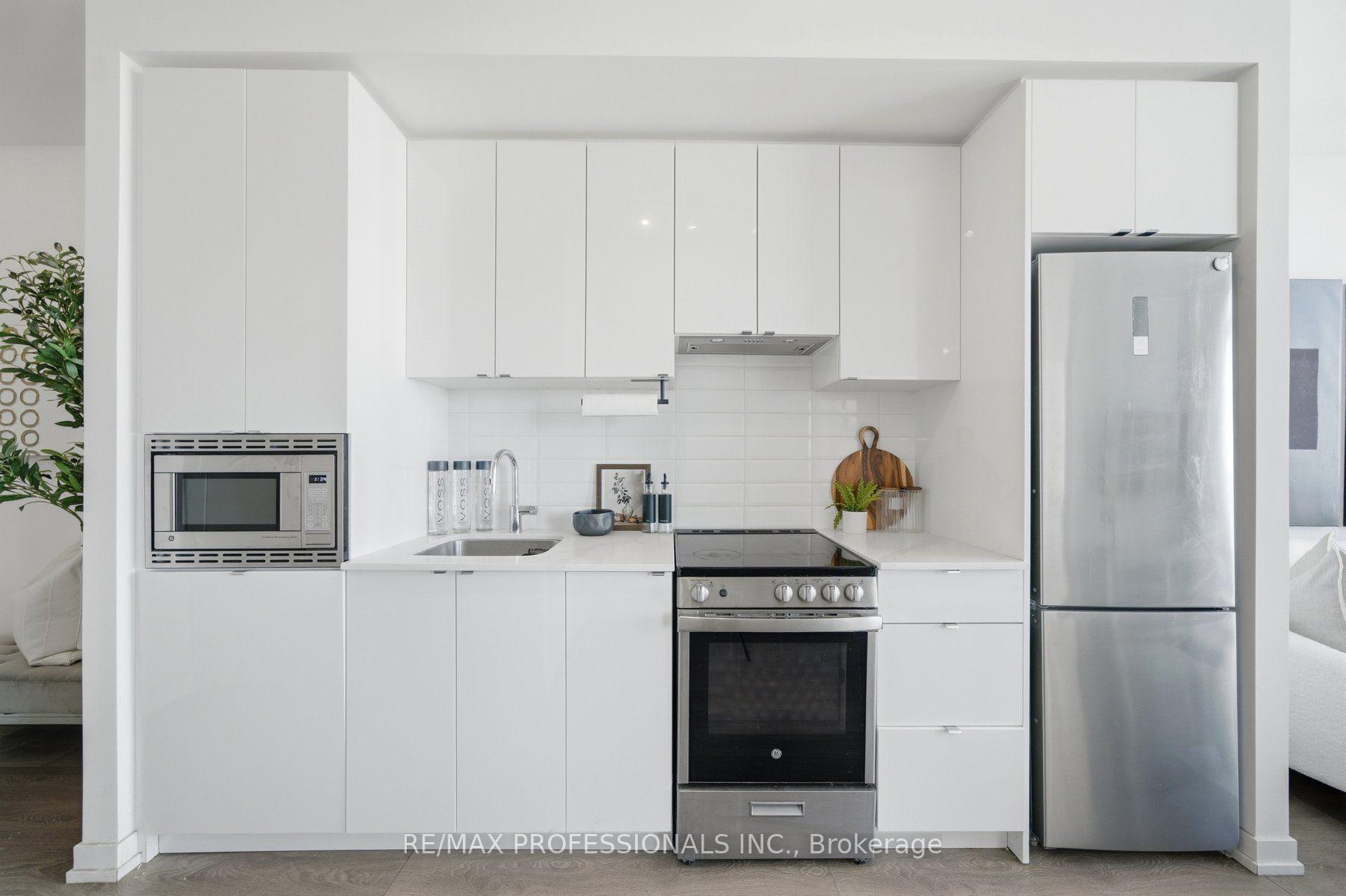 Photo 6 of Unit PH08, 49 East Liberty Street, Toronto, Niagara — HOMEH