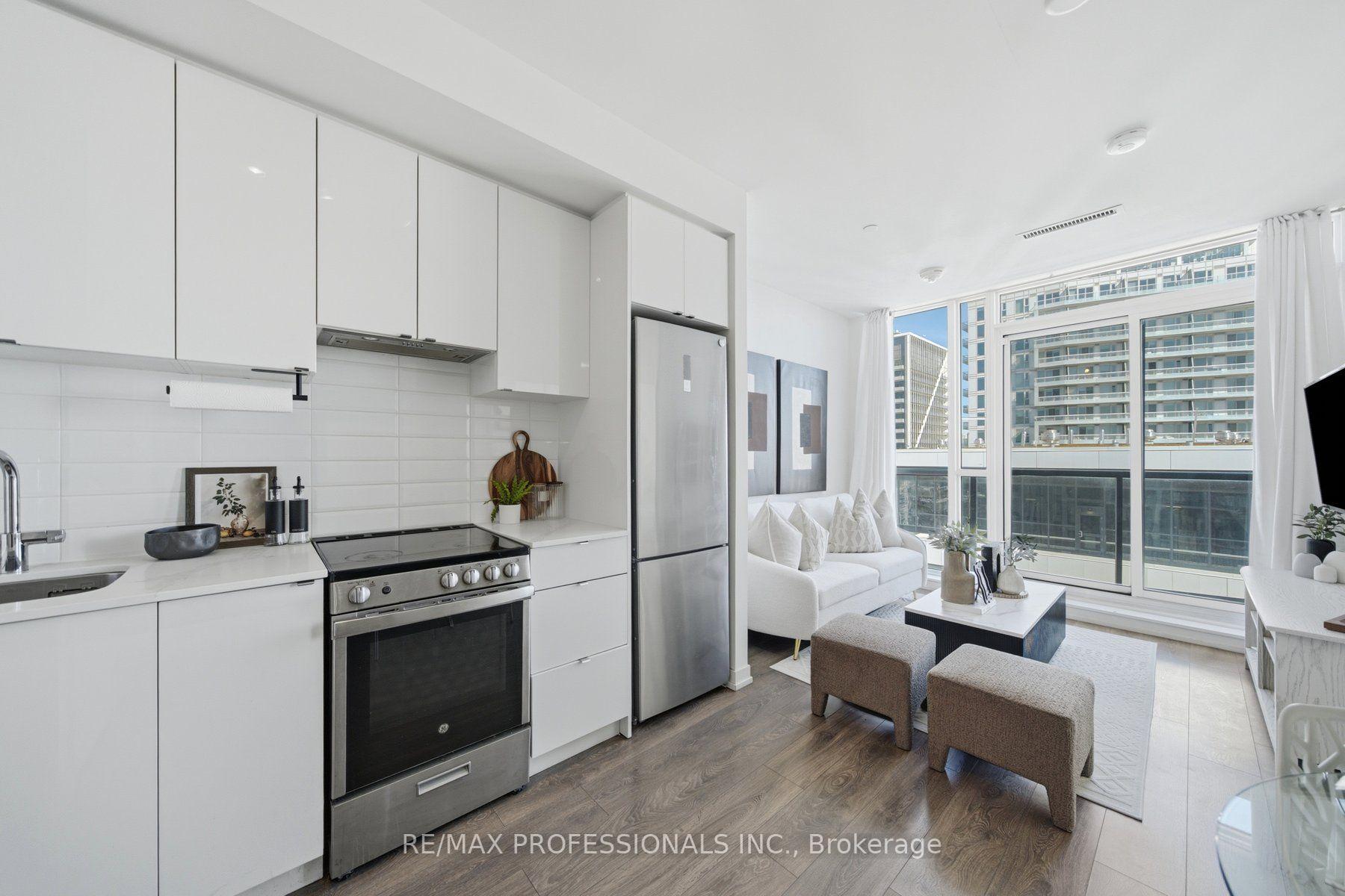 Photo 7 of Unit PH08, 49 East Liberty Street, Toronto, Niagara — HOMEH