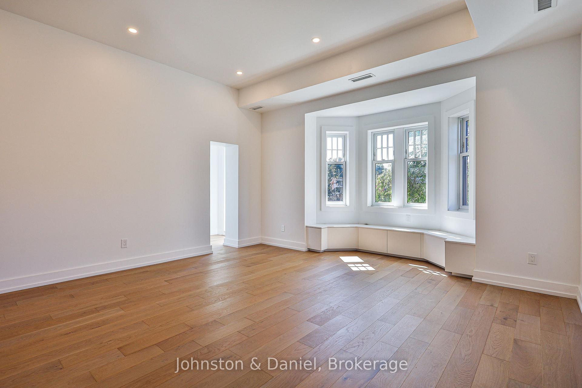 Photo 8 of Unit 7, 314 Lonsdale Road, Toronto, Forest Hill South — HOMEH
