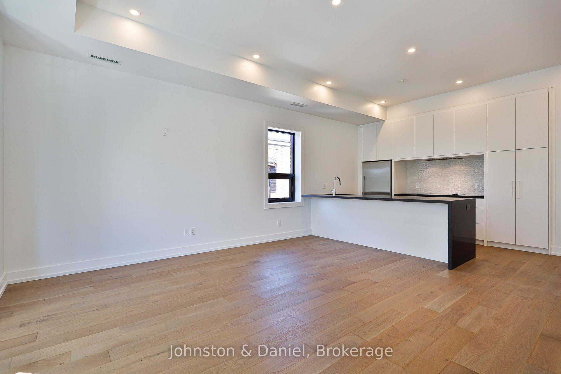 Photo 9 of Unit 7, 314 Lonsdale Road, Toronto, Forest Hill South — HOMEH